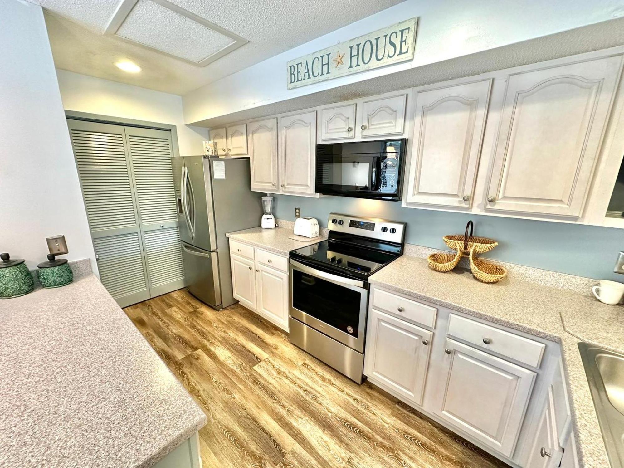 914 Harbour Point *