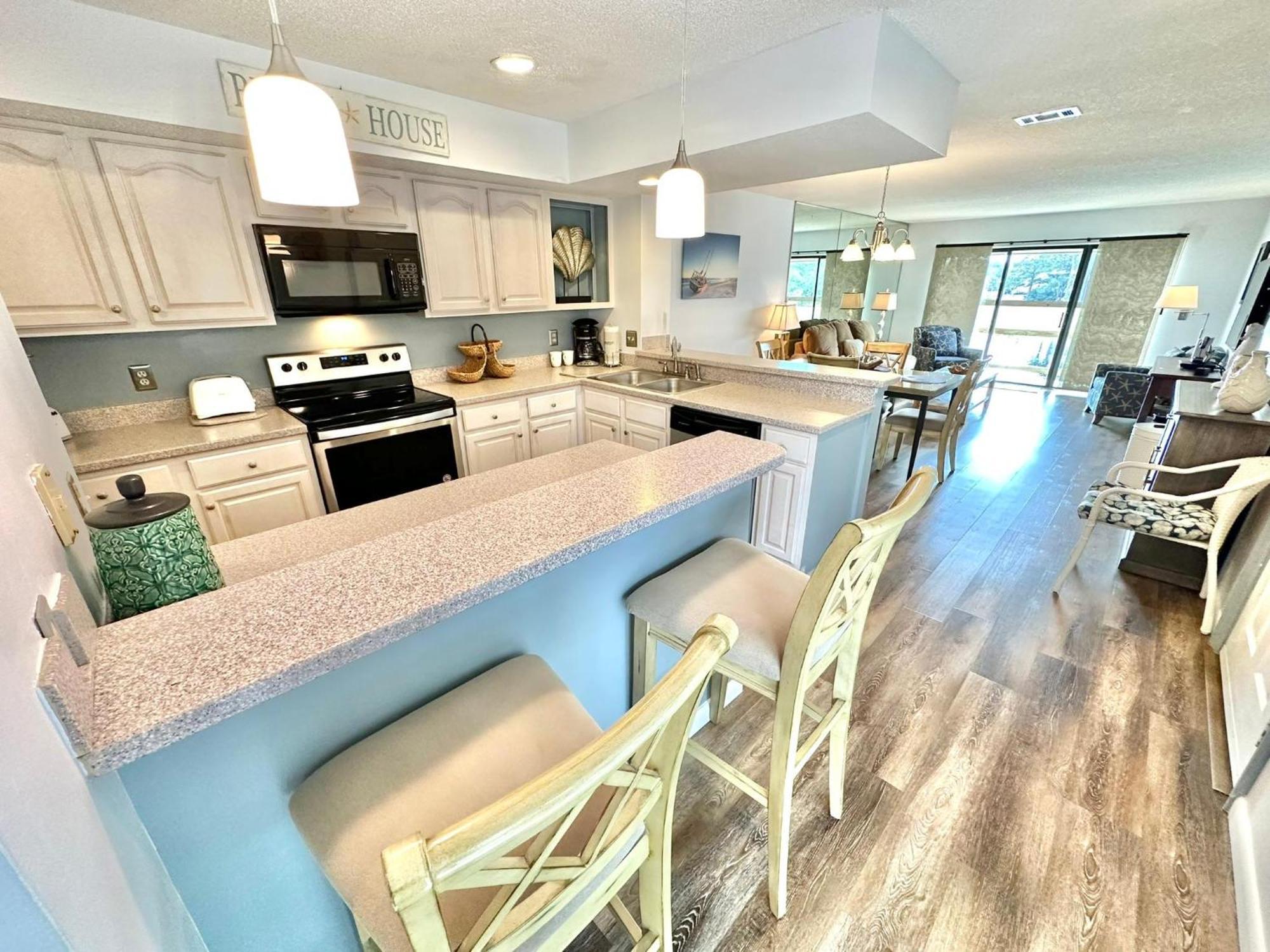 914 Harbour Point *