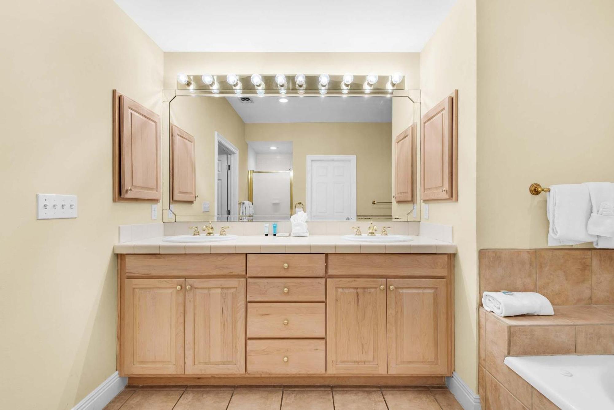 Holiday home Captiva #103 *