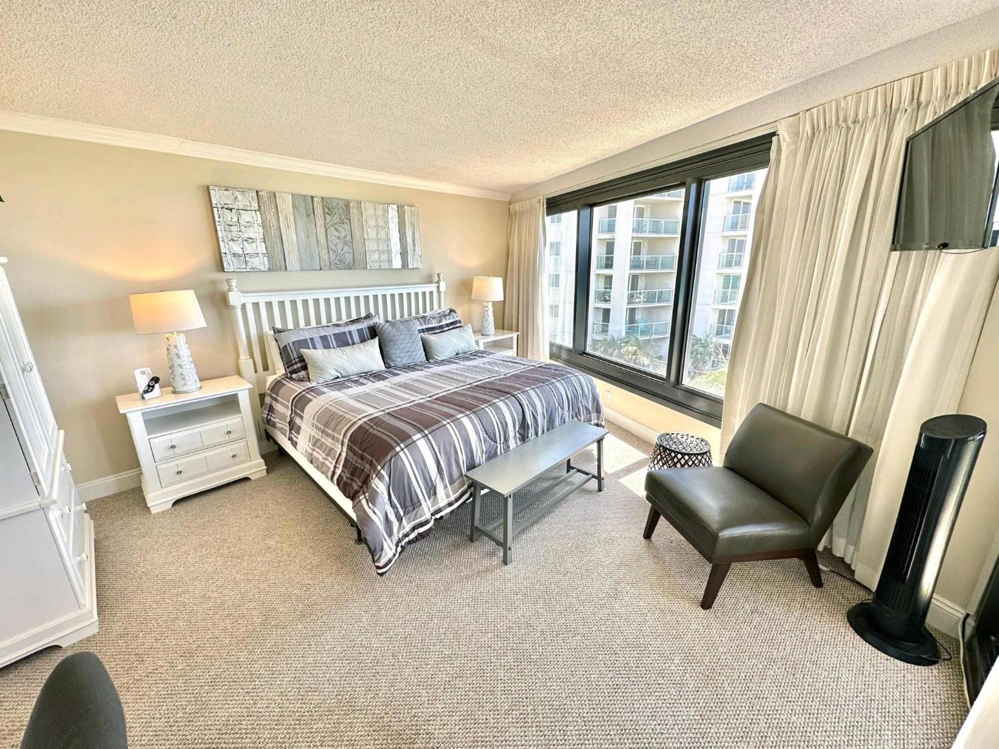 4048 Beachside One Holiday home Destin