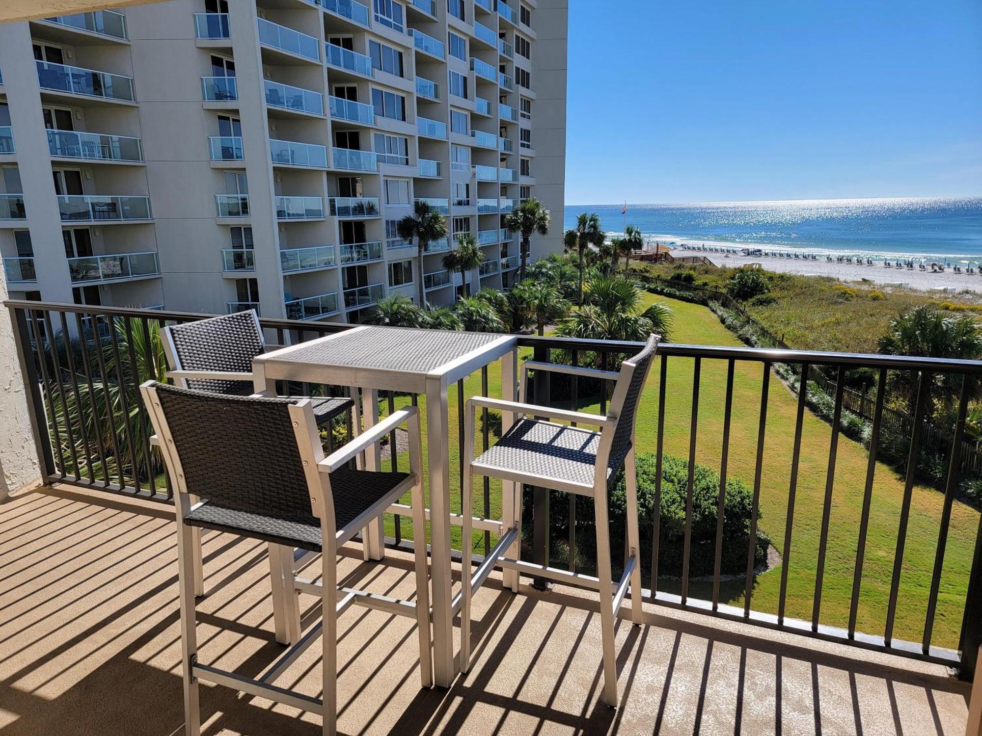 4048 Beachside One Holiday home Destin