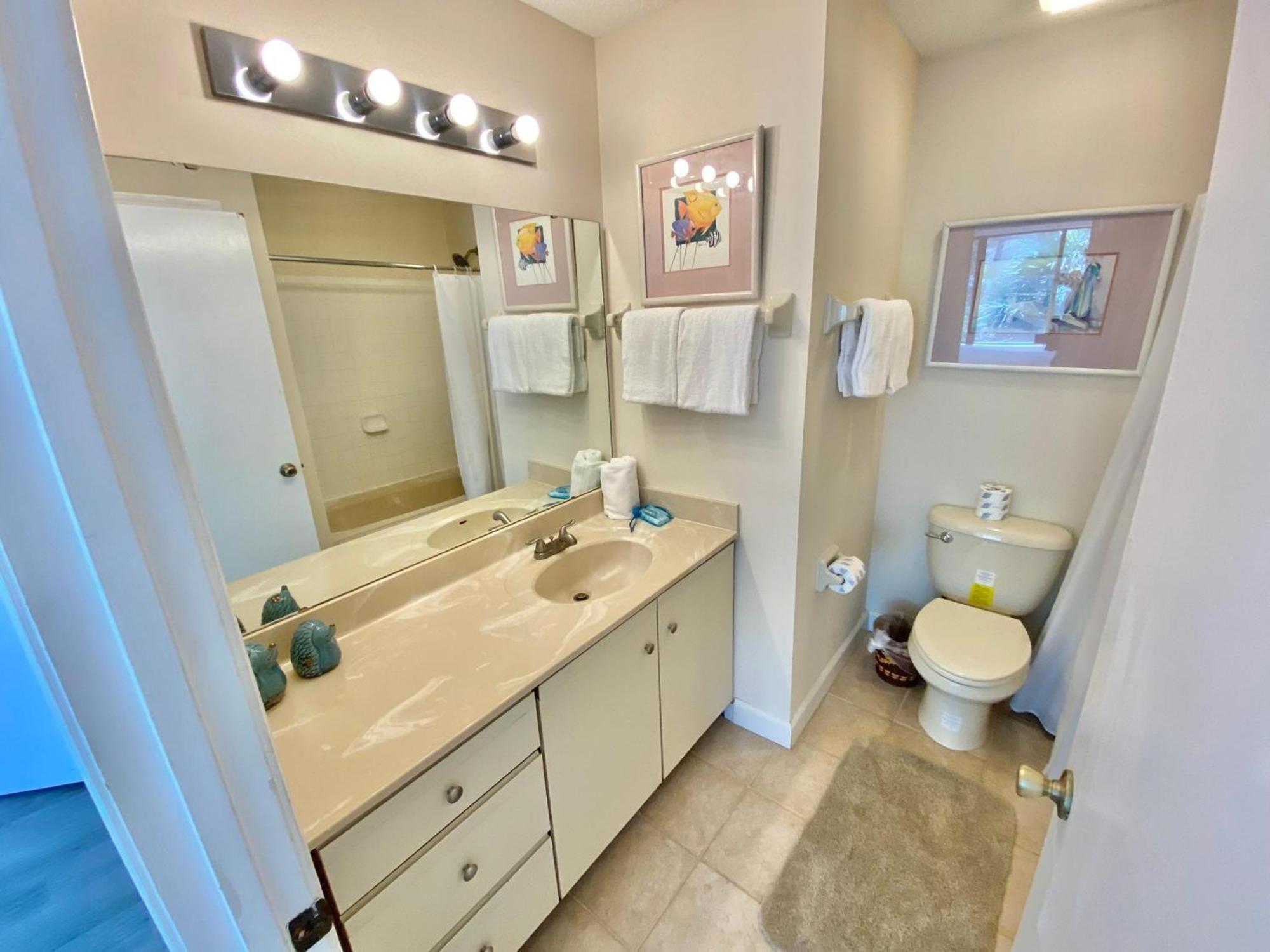 5177 Beachwalk *