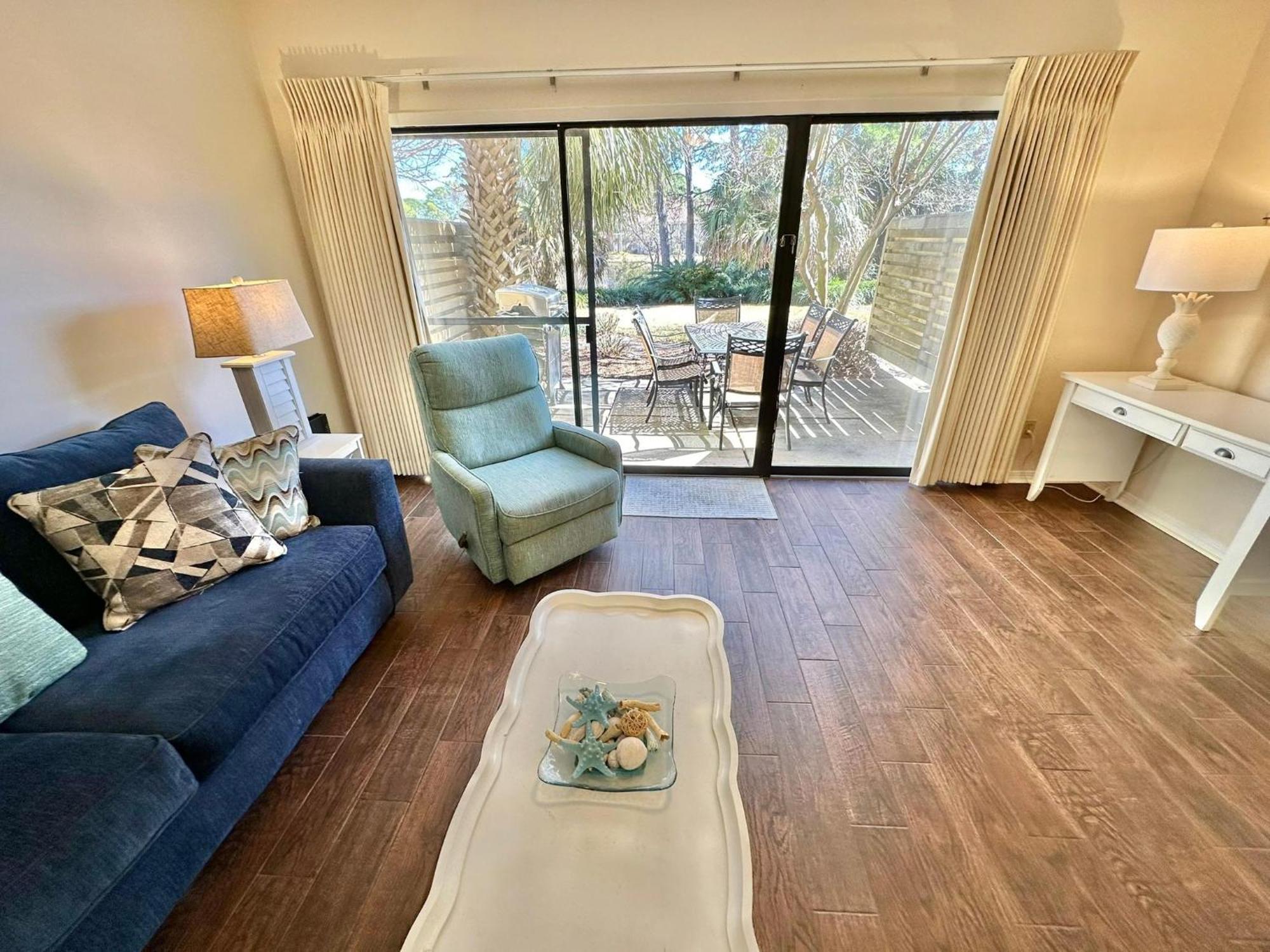 5177 Beachwalk