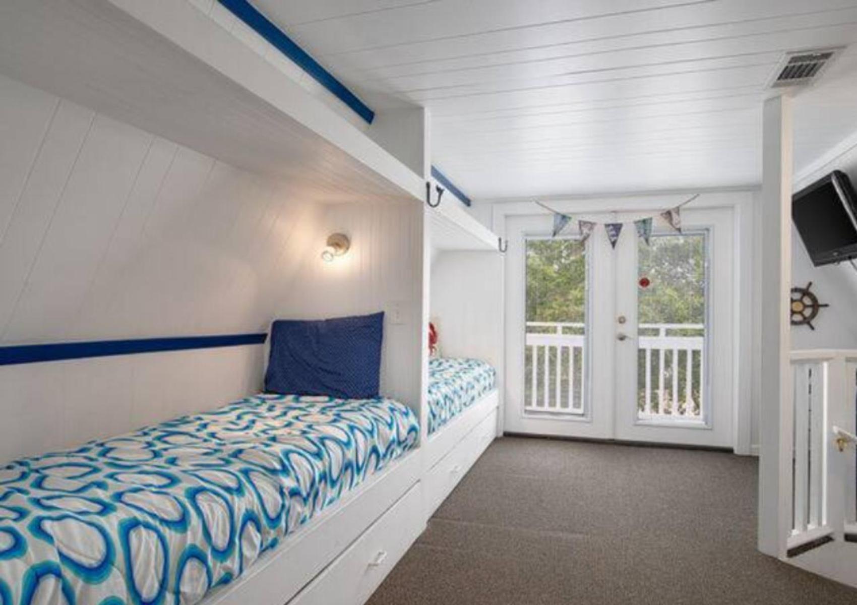 Say Yes To Spring! 4br W Private Pool 2 Min To Beaches