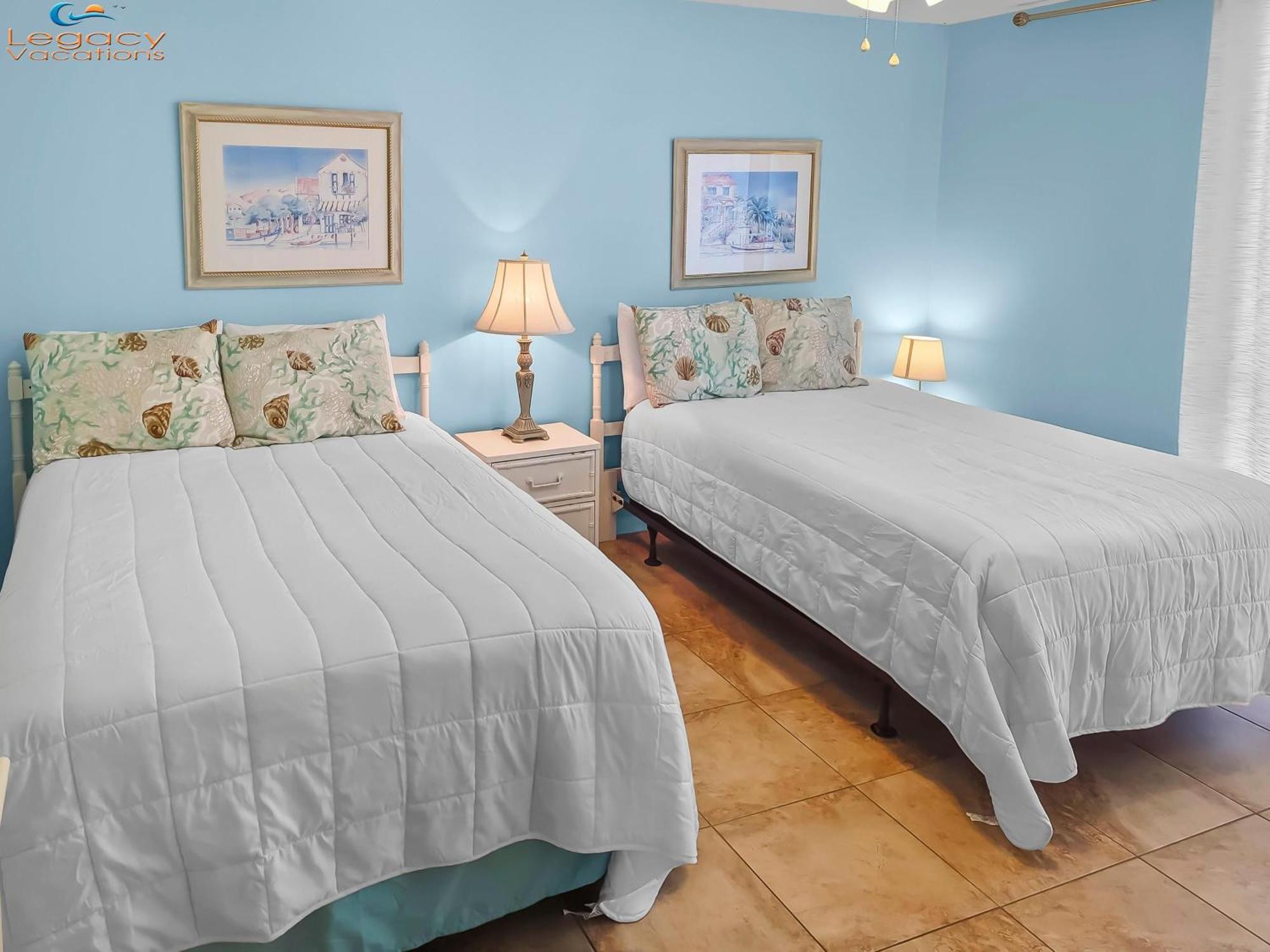 Slt 2052-beachfront-close To Everything In Destin! Holiday home *
