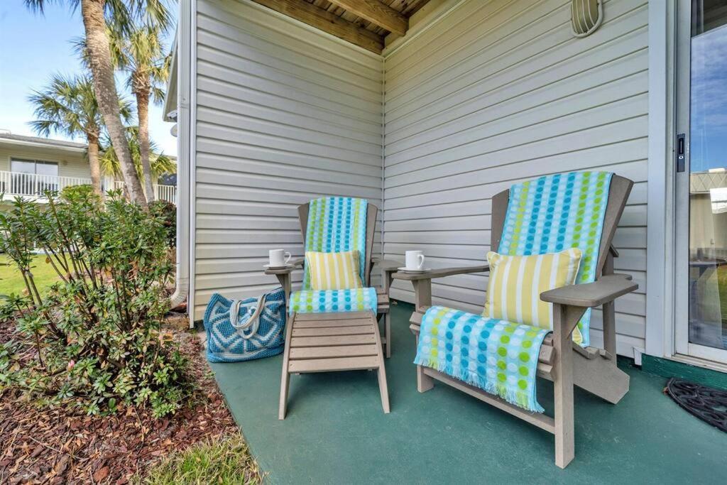 Summerhouse #7 Dreams