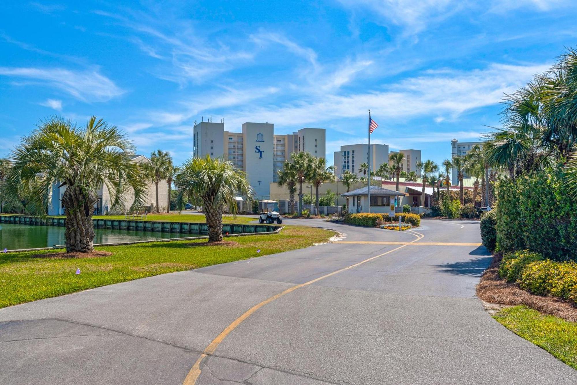 Shoreline Towers 3063