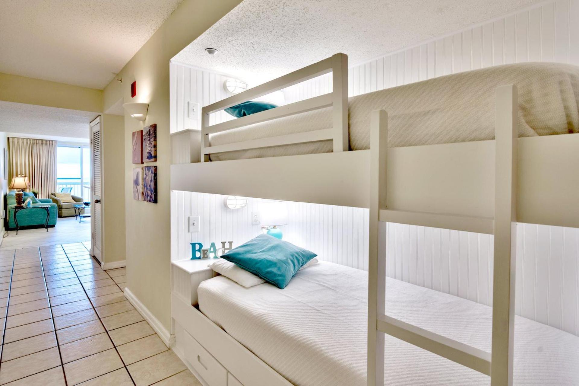 Pelican Apartment Destin