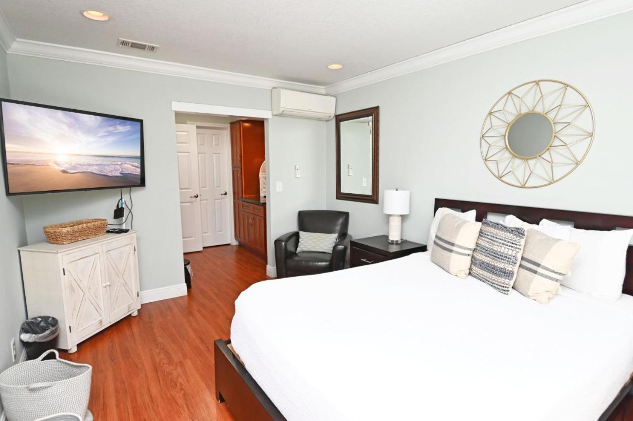 Sandpiper Cove Unit 2065 Private Access Destin