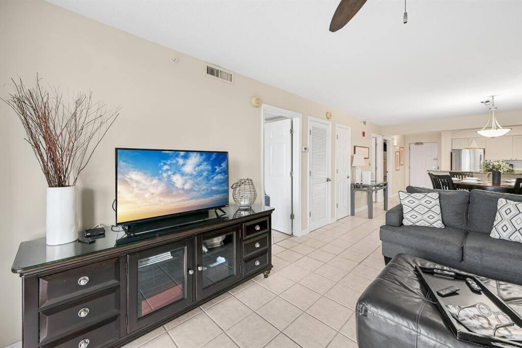 Pelican 215 Blessing Apartment Destin