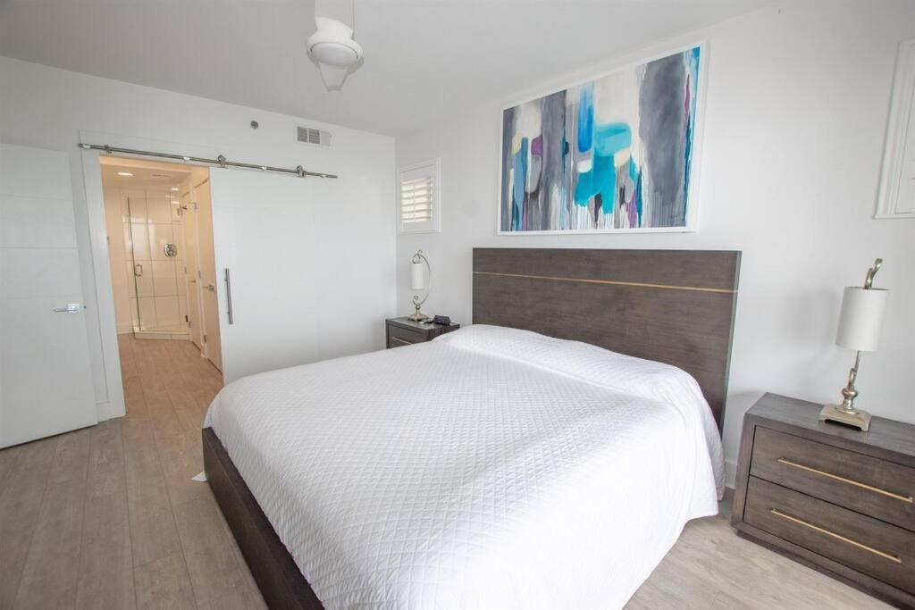 Sterling Shores 814 Modern Vibes Apartment Destin