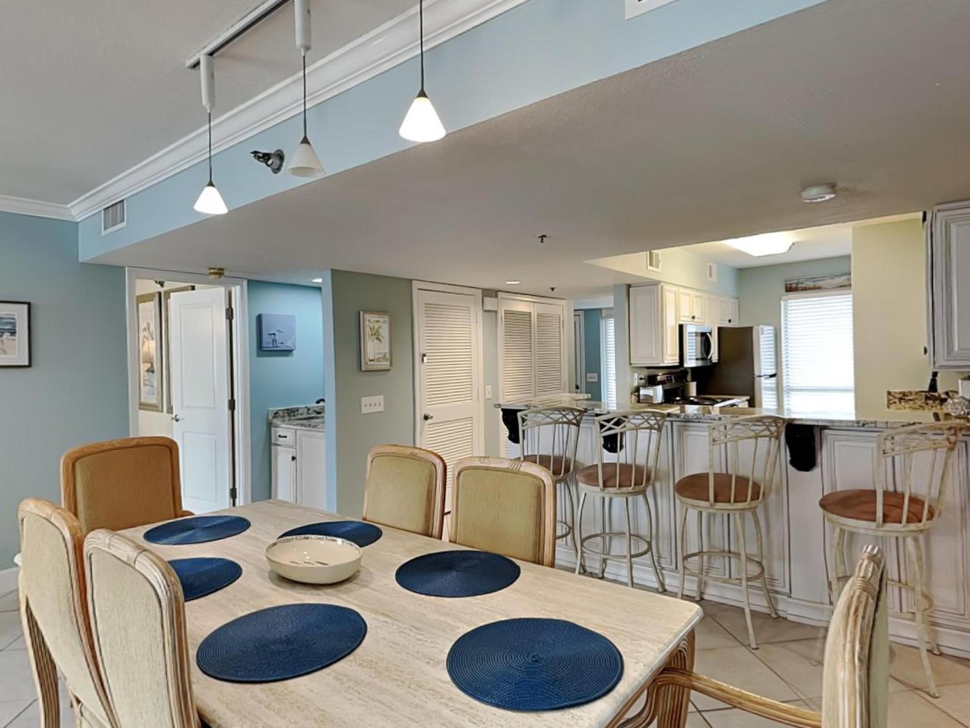 Mainsail 255 * Destin