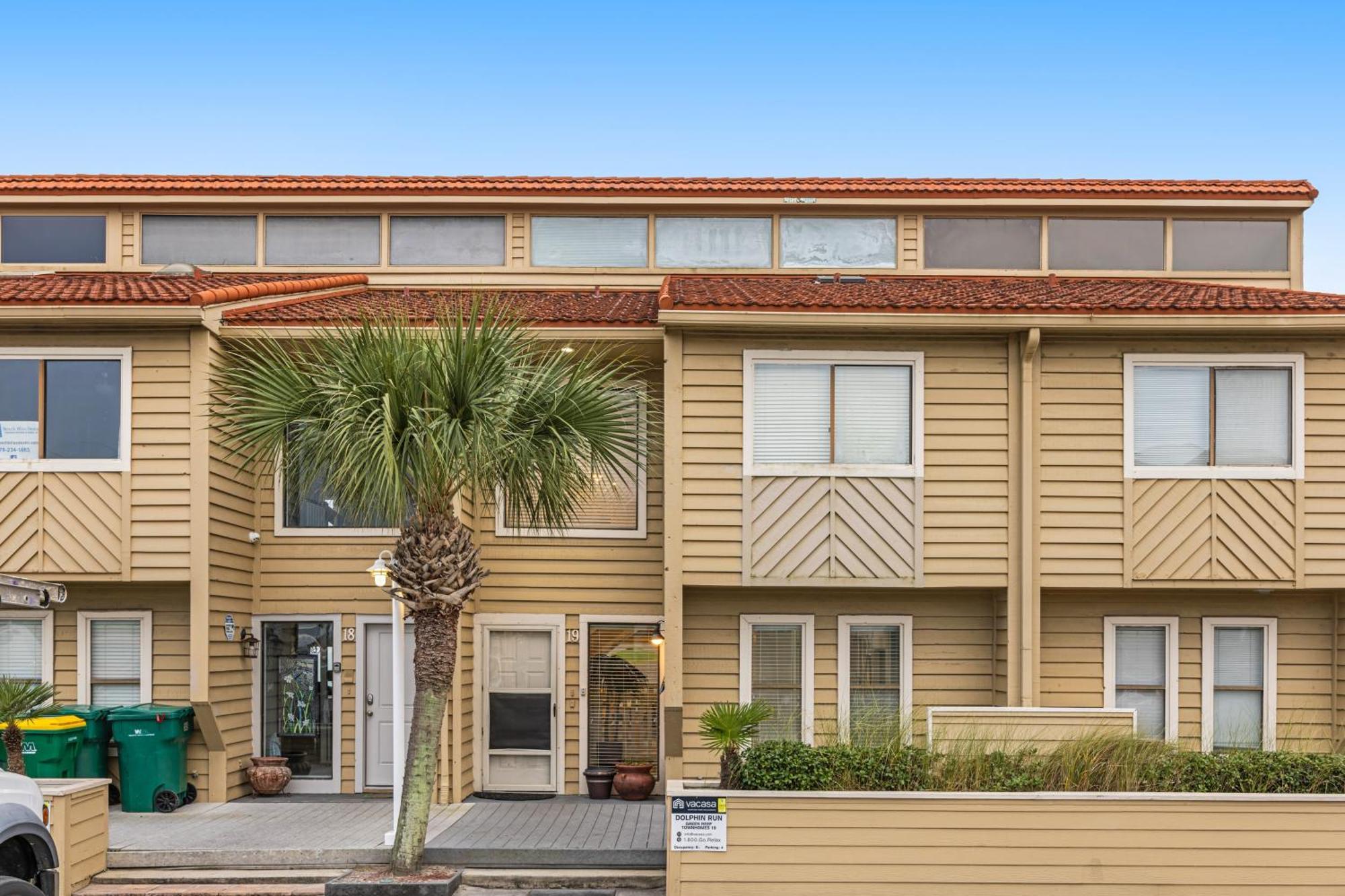 Dolphin Run At Reef Townhomes Destin