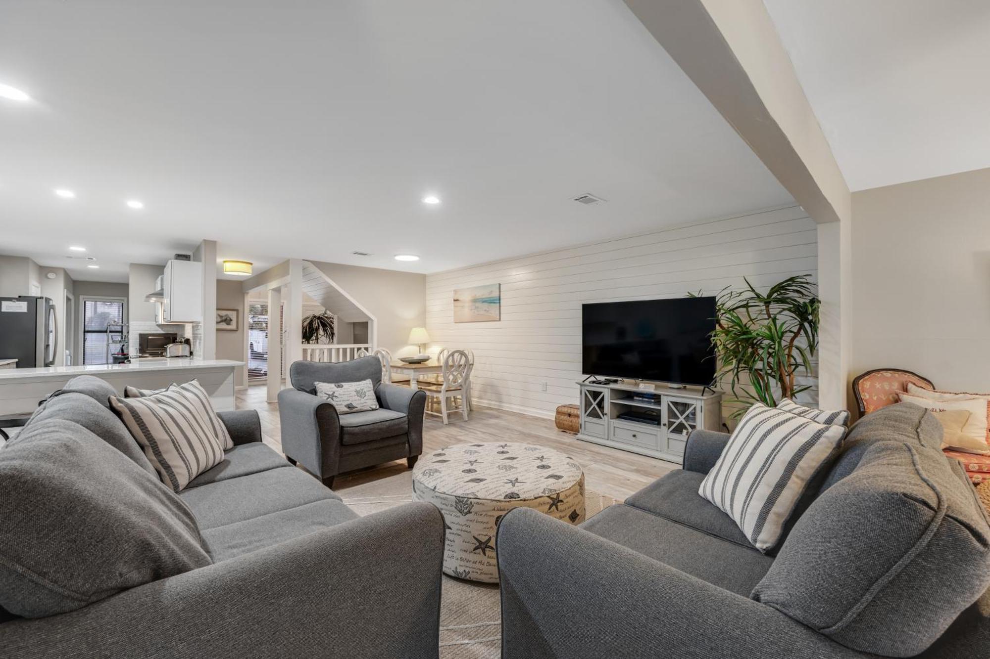 Dolphin Run At Reef Townhomes Destin