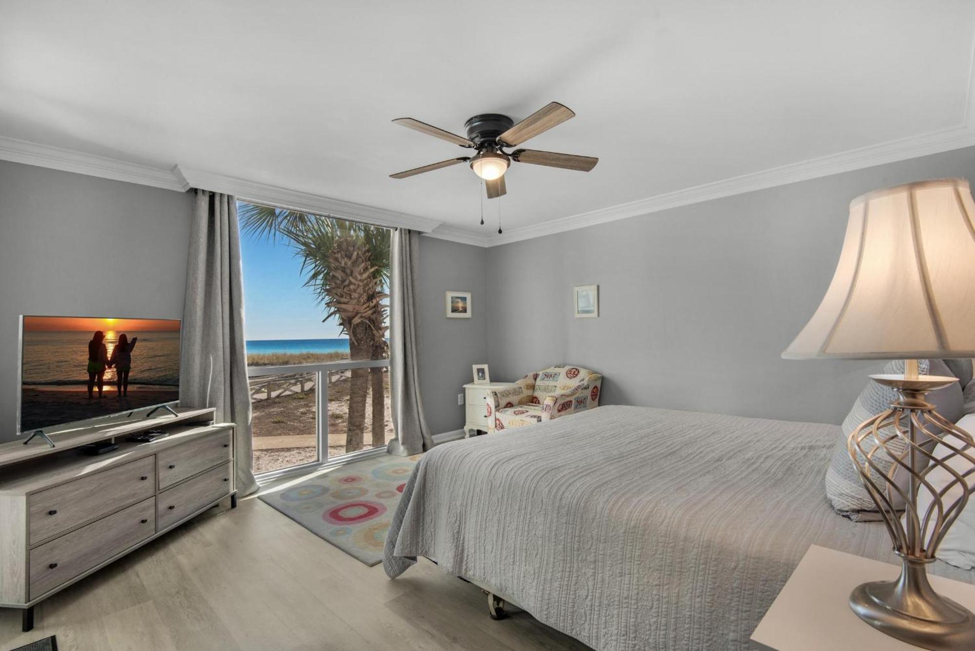 Shoreline Towers 2023 Holiday home Destin