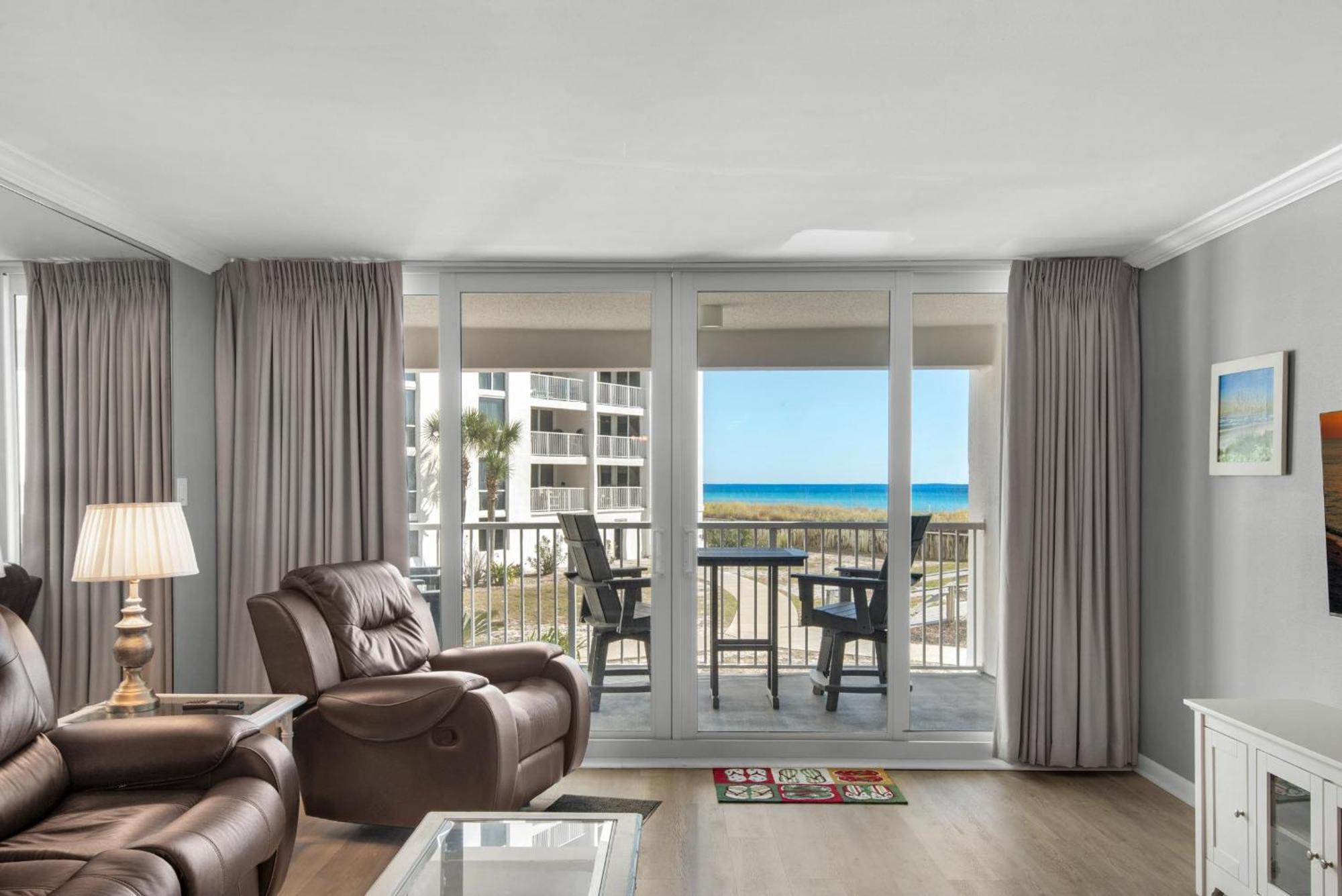 Shoreline Towers 2023 Holiday home