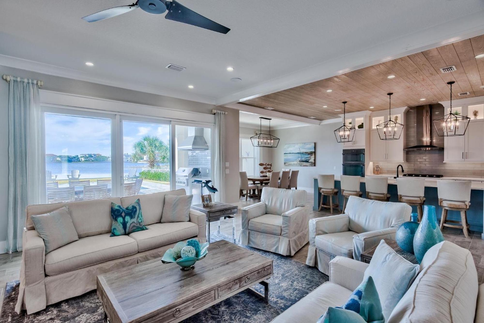 Paradise Cove Destin