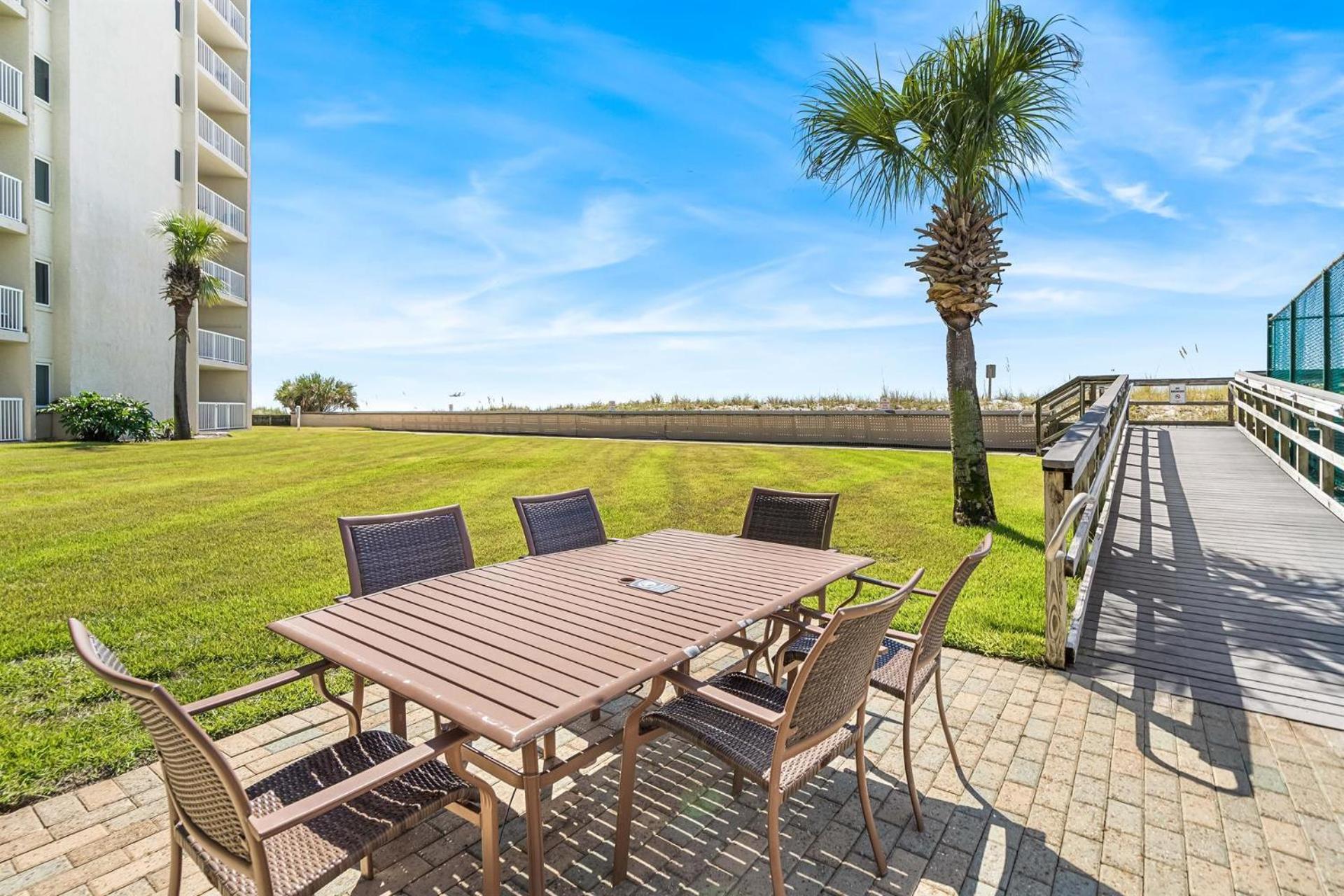 Holiday home Surf And Racquet Unit 2a *