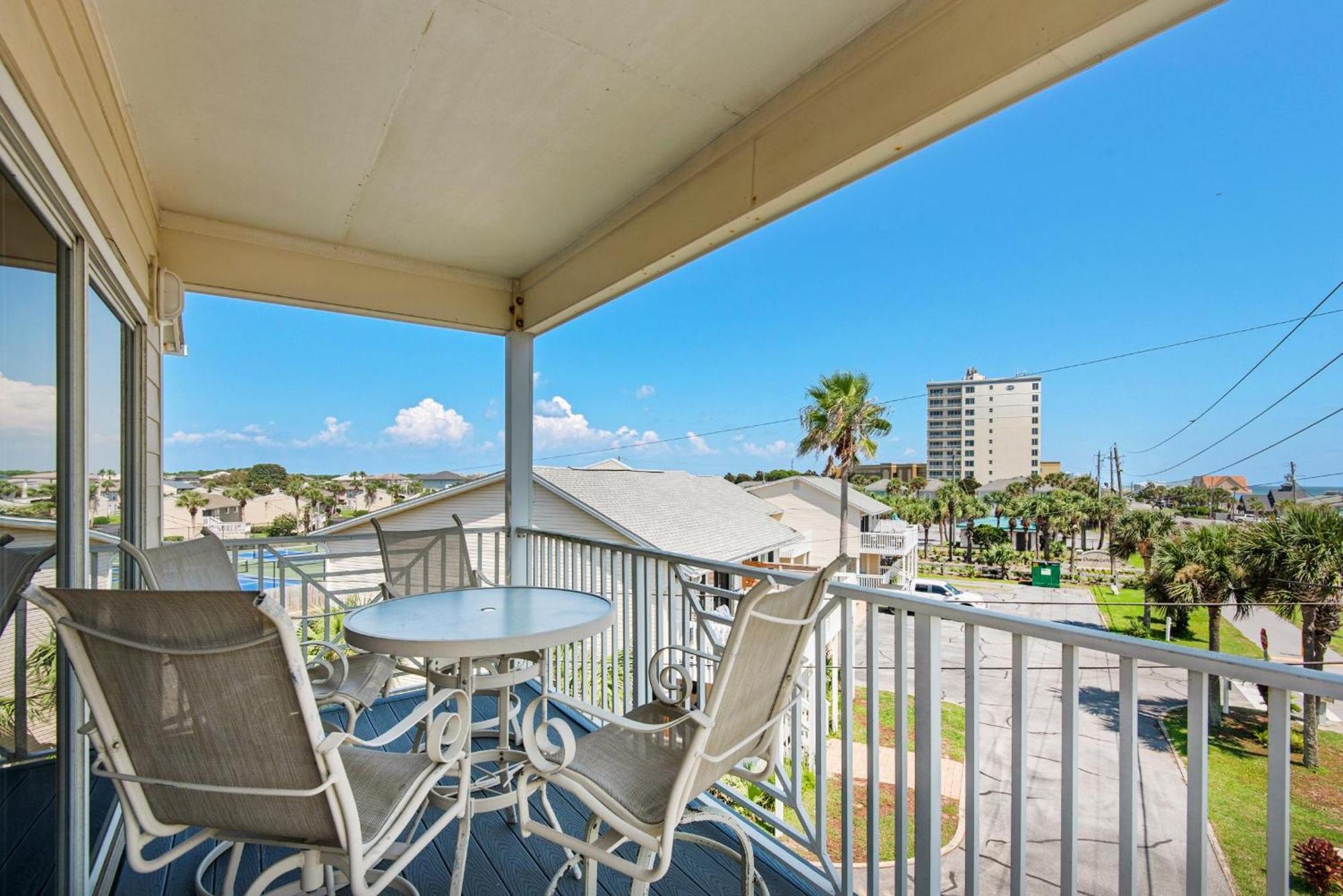 Pointe 101 Holiday home *
