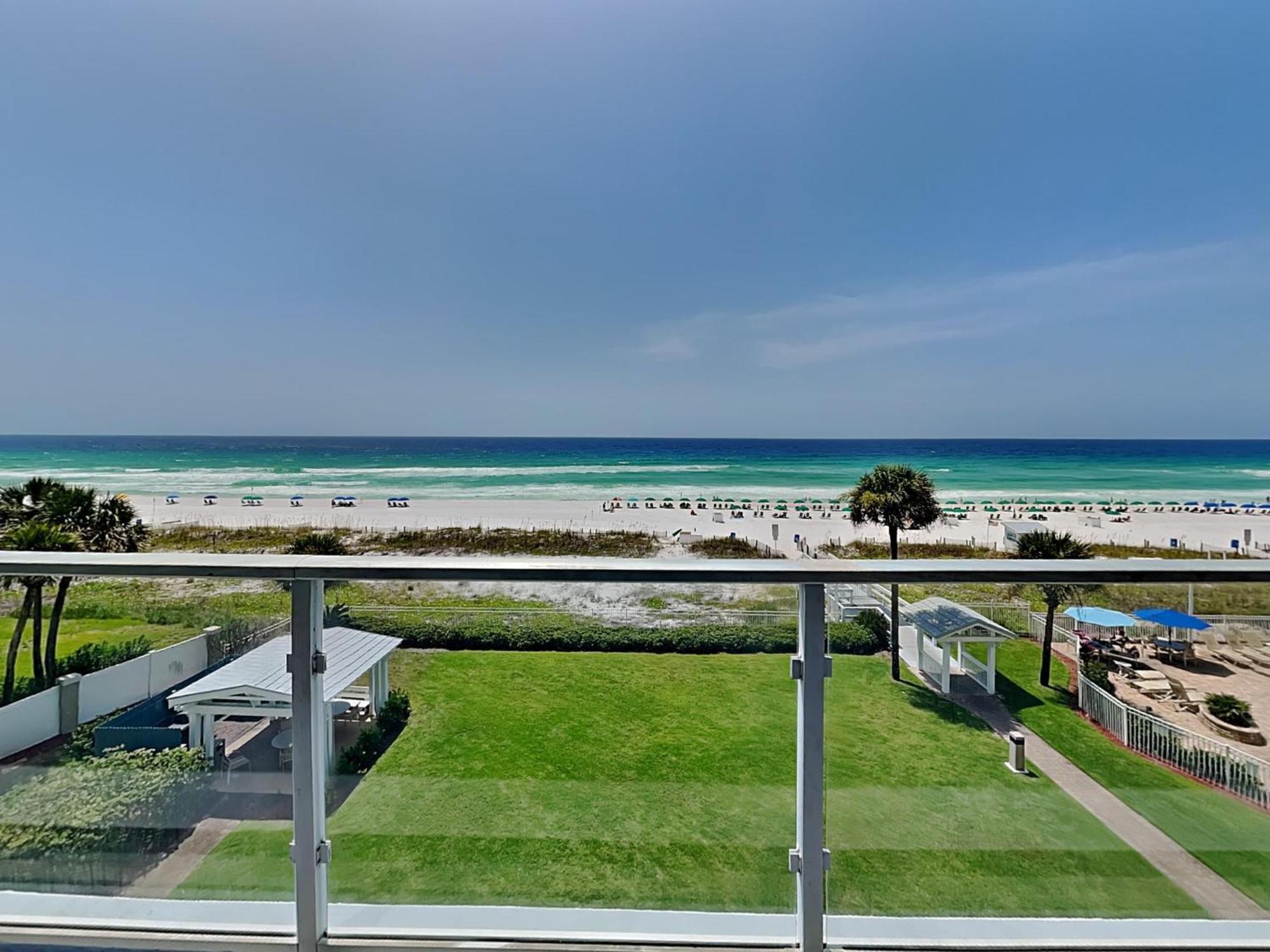 Apartment Sterling Sands #302 *