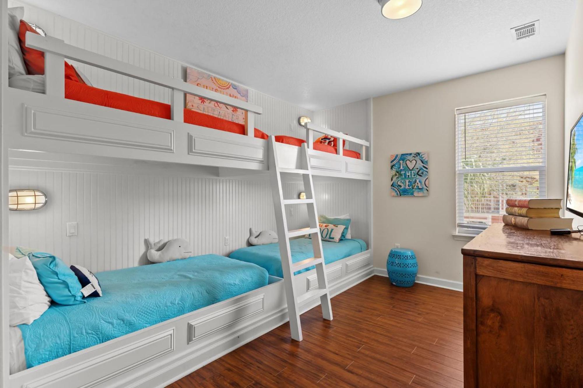 Ooh La La - 4555 Grand Key Loop East Holiday home Destin