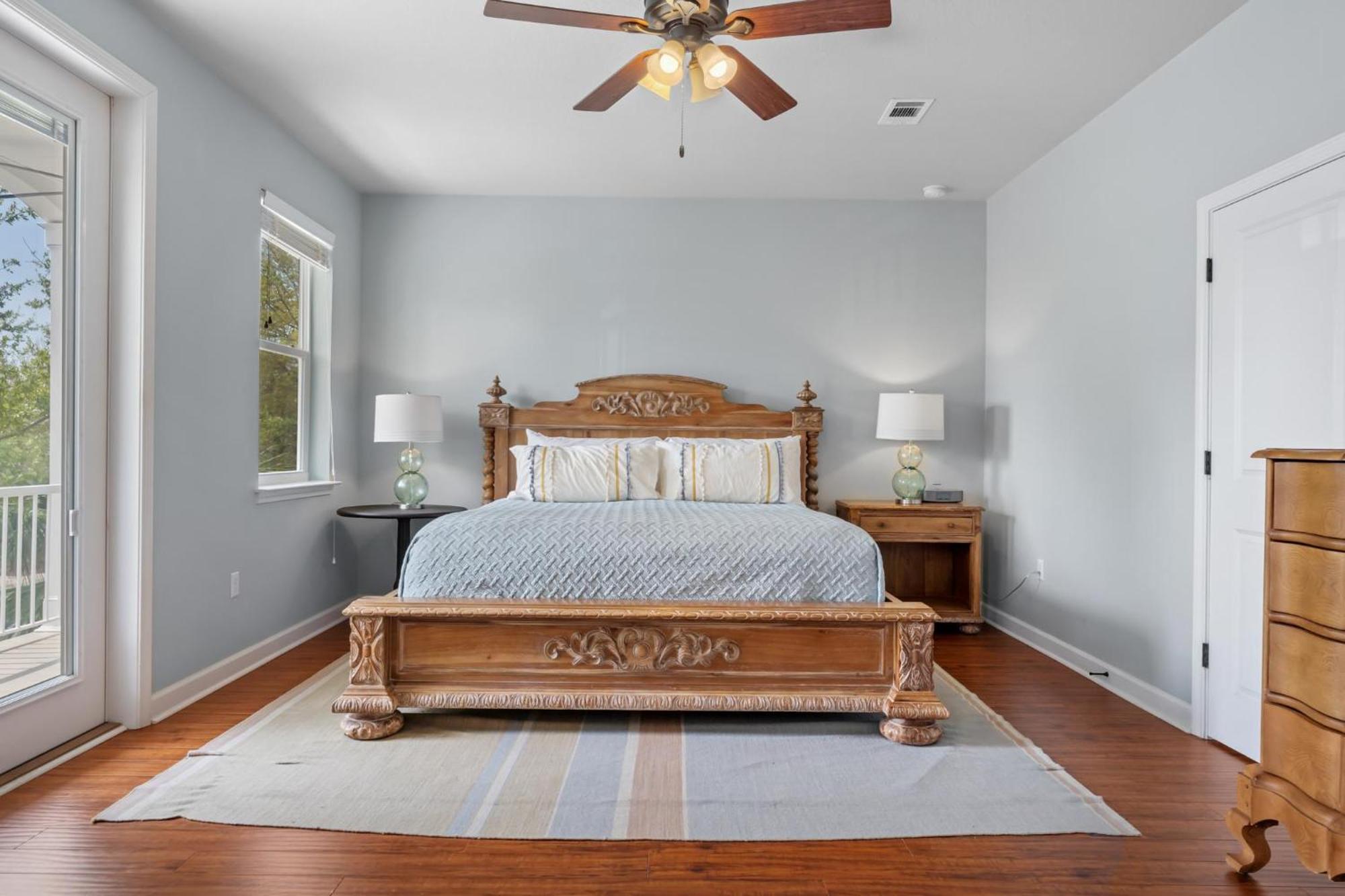 Ooh La La - 4555 Grand Key Loop East * Destin