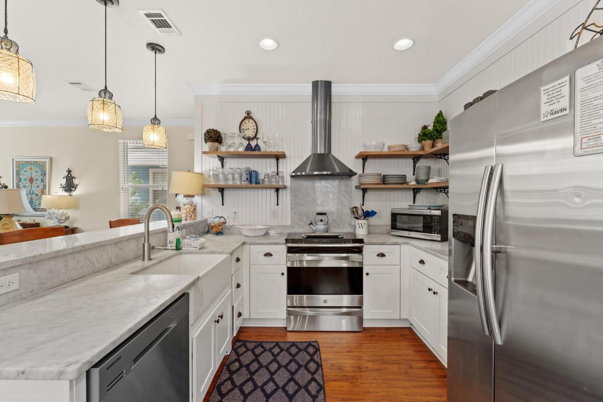 Ooh La La - 4555 Grand Key Loop East Holiday home *