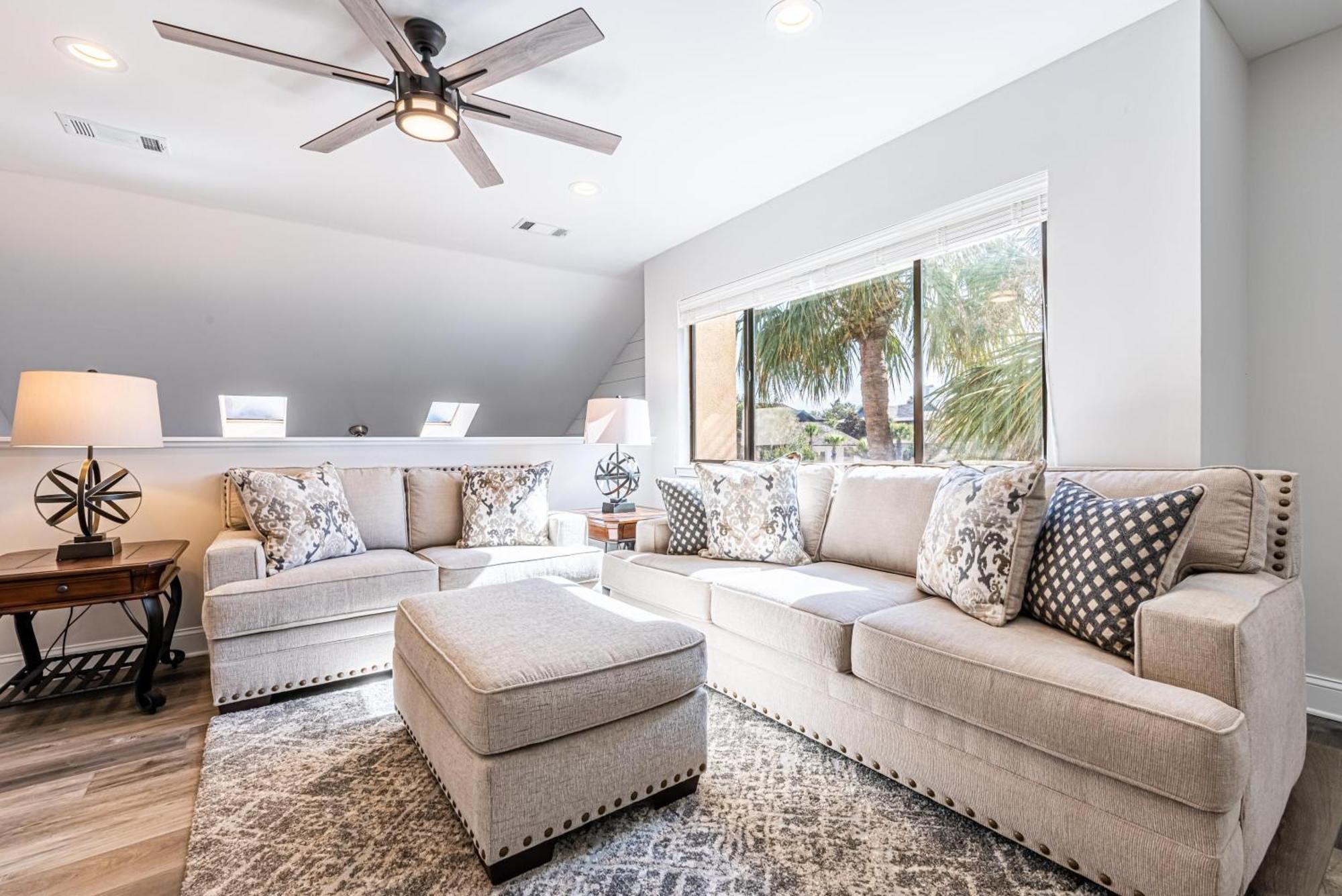 Holiday home Beachwalk 5202