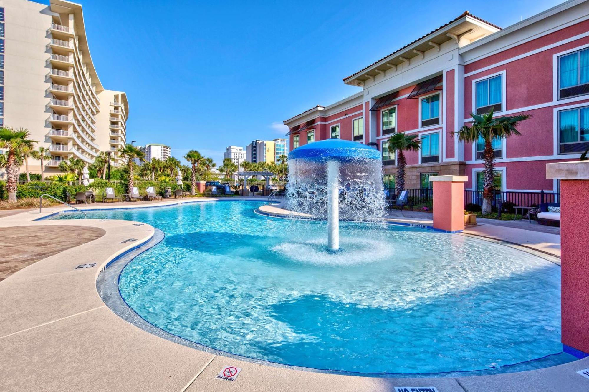 Hotel Hampton & 3*