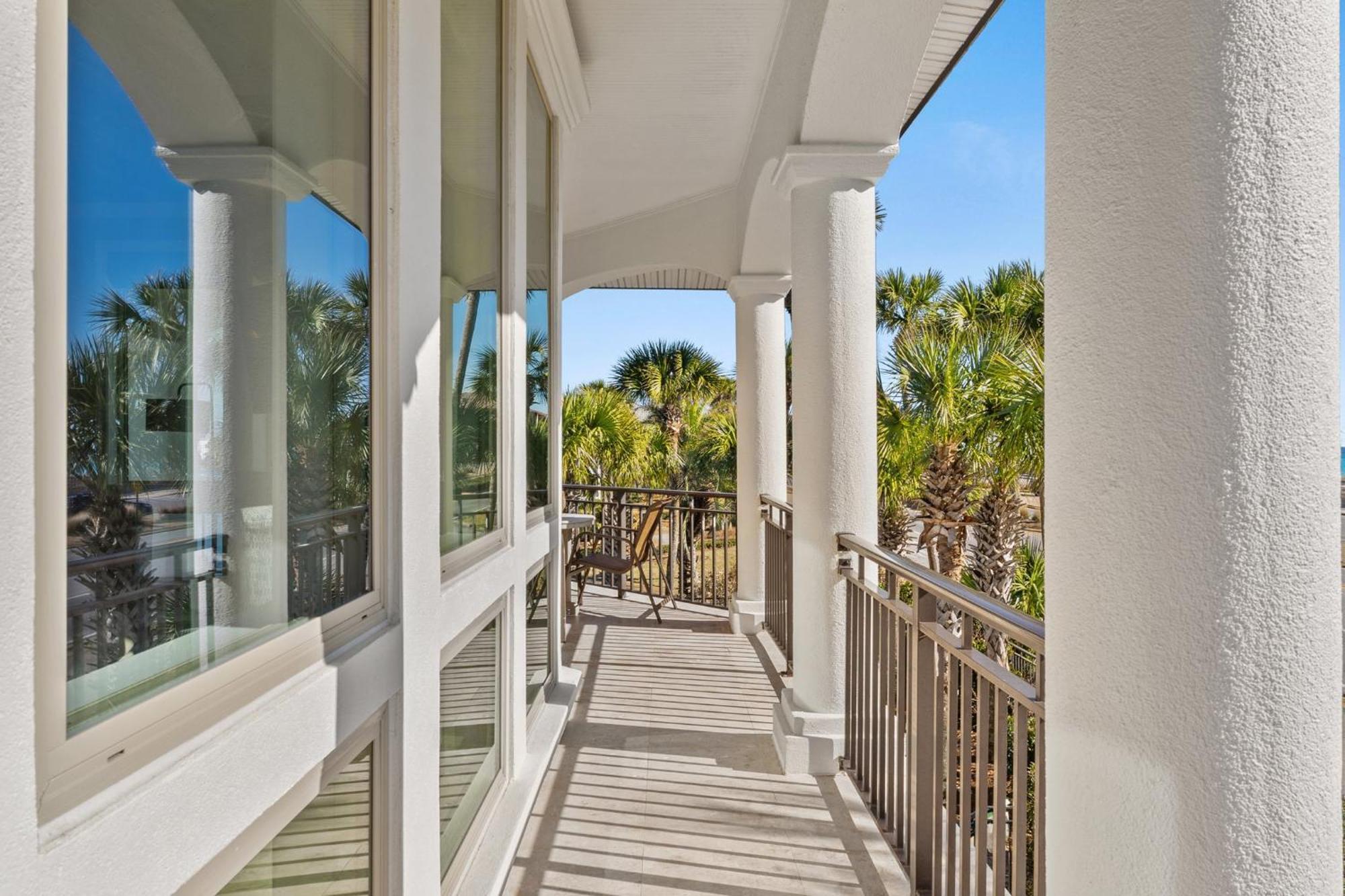 Belleza Del Mar With Game And Heated Pool Holiday home