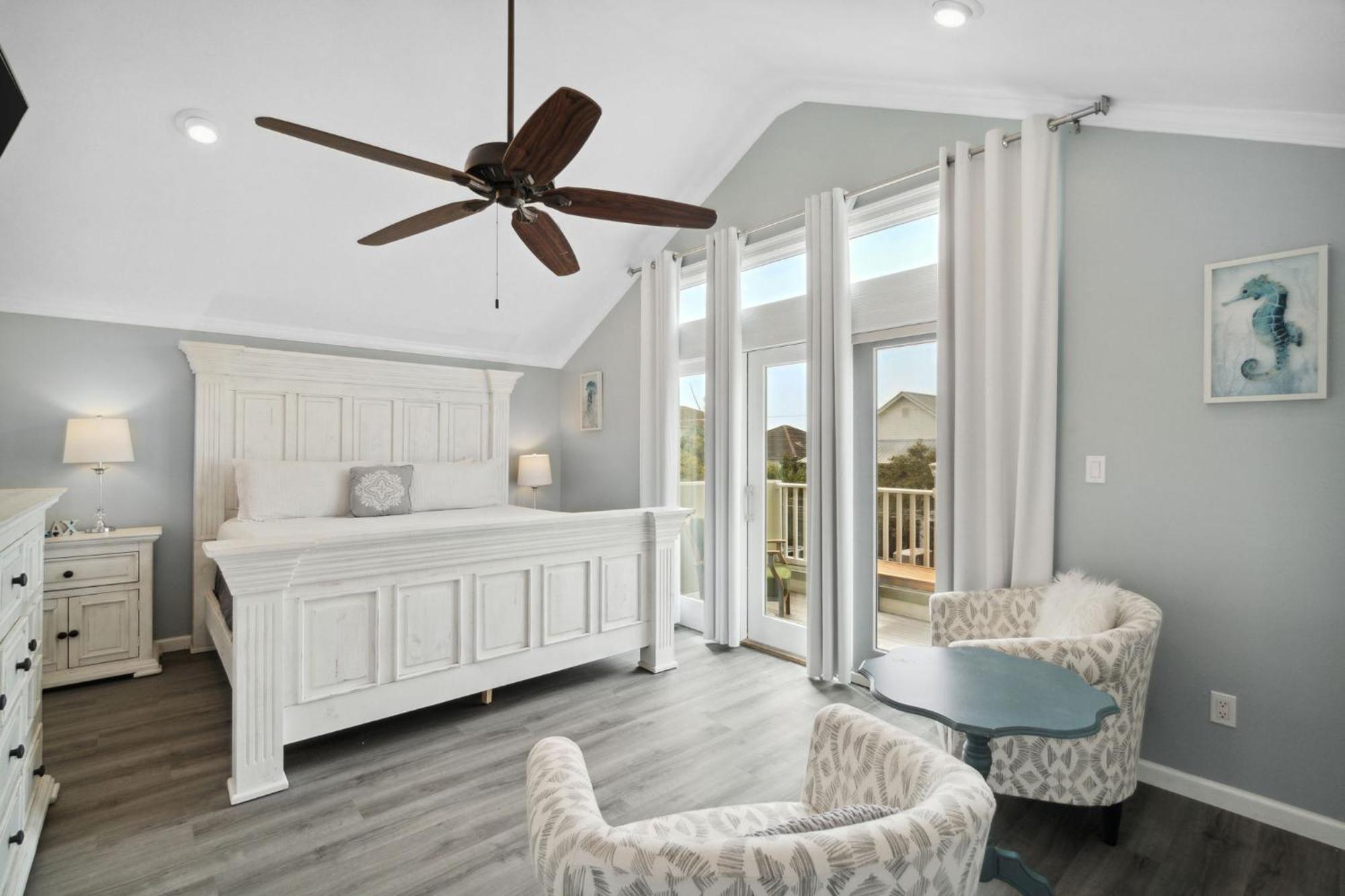 Paradise Palms With Heated Pool And Private Holiday home Destin
