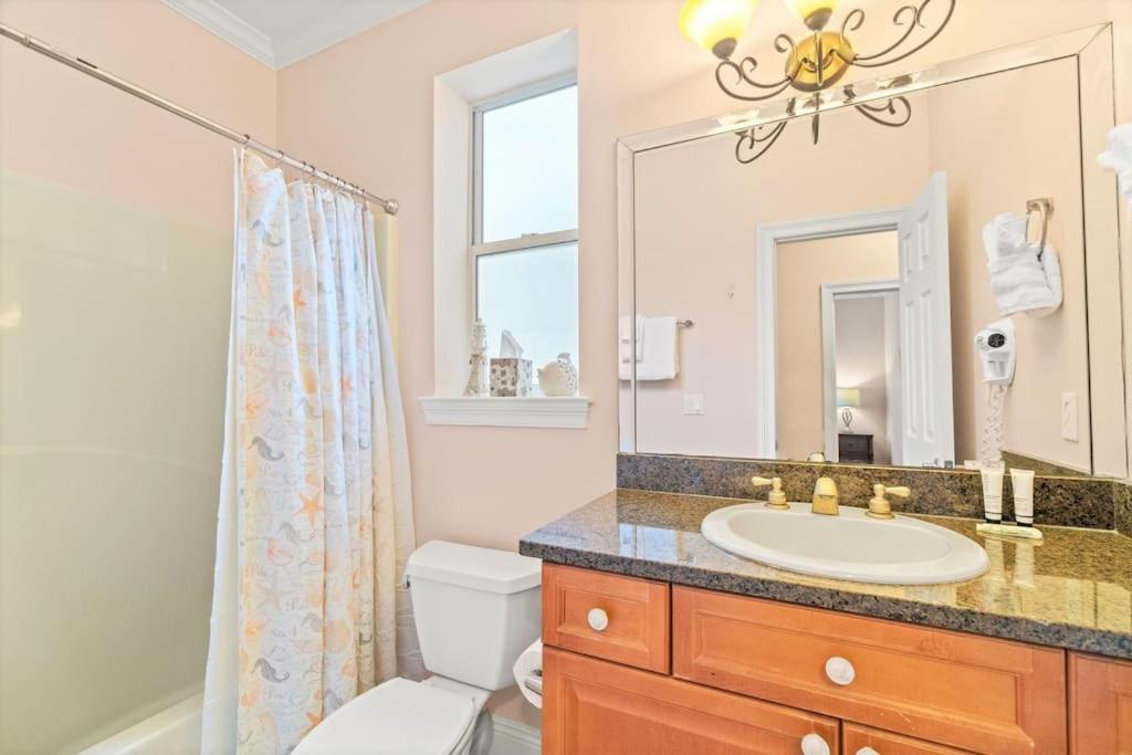 Seas The Dream At The Villages Of Crystal Destin