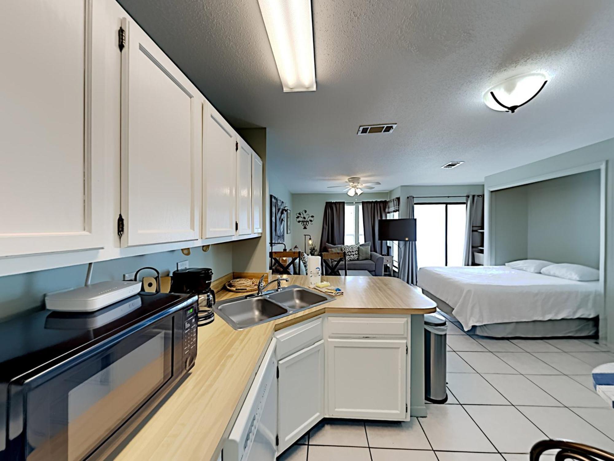 Sandpiper Cove #8210 *