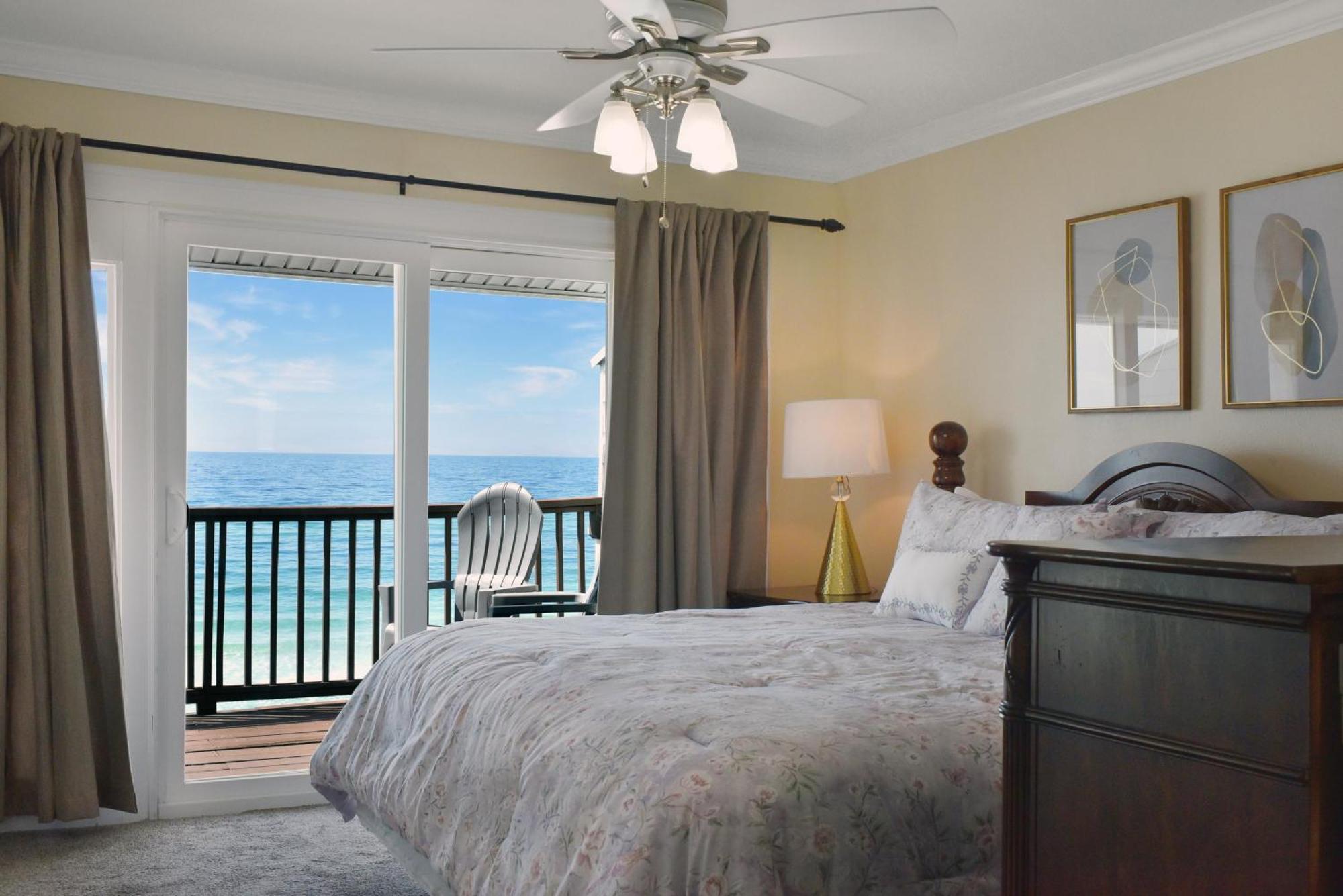 Apartment Grill Out With Private Beachfront Views! *