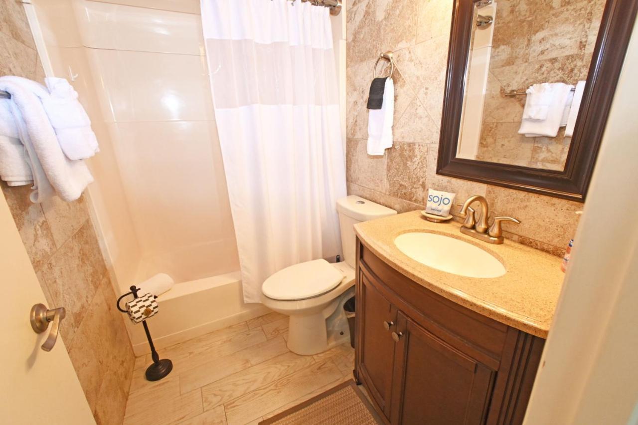 Holiday home Sandpiper Cove 2 Bedroom 2 Bathroom With Harbor View *