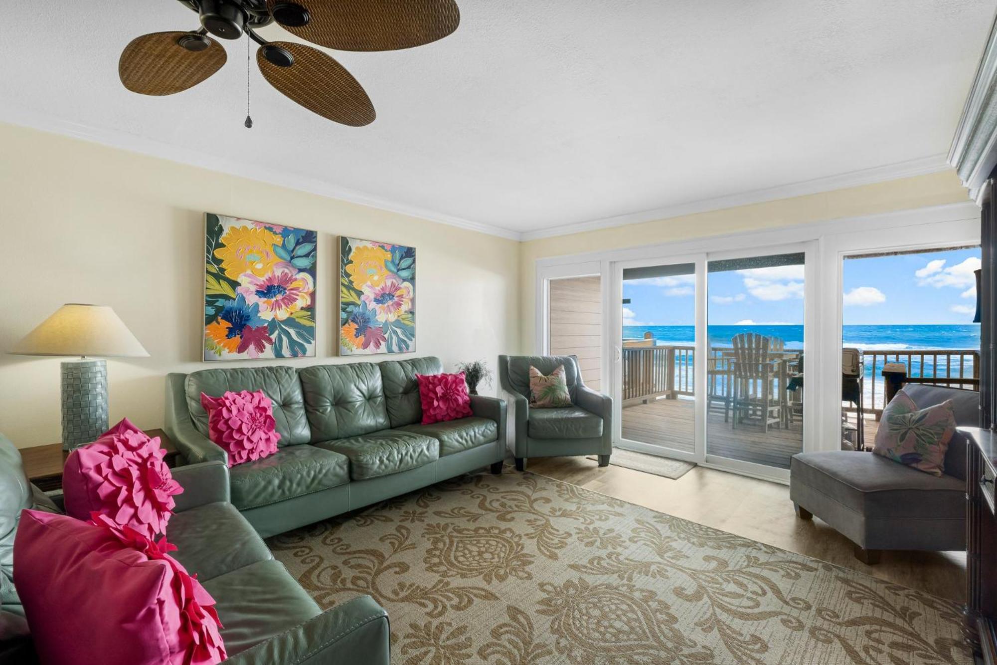 Apartment Grill Out With Private Beachfront Views! *
