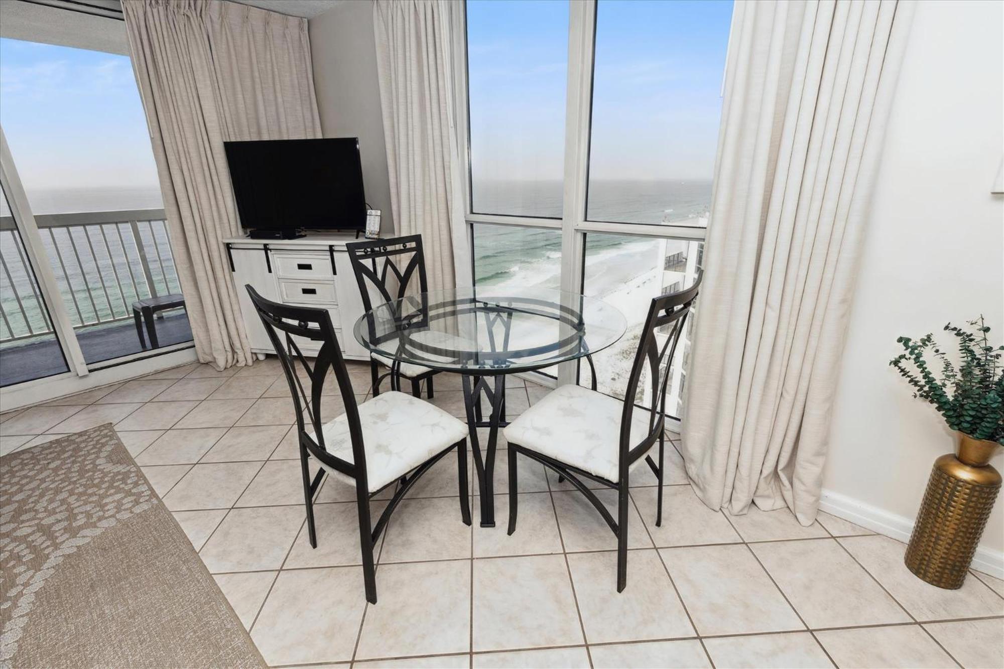 Pelican 1811 Destin