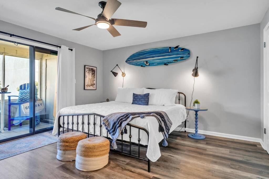 Chateau La 702 Surf & Sea