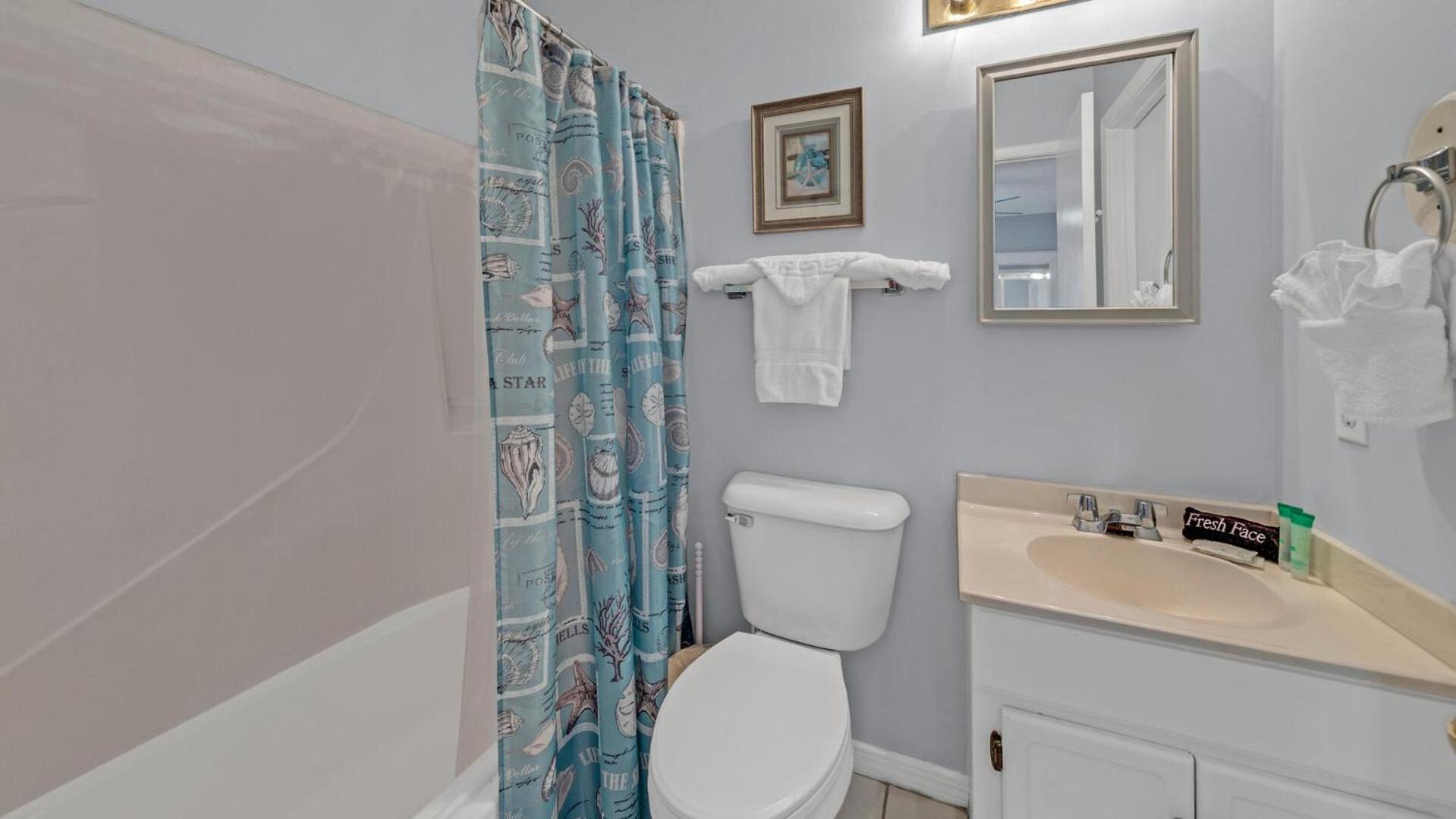 Holiday home Southbay By The Gulf 102 Only 30 Yards From The 3 Bedroom Townhome In Destin