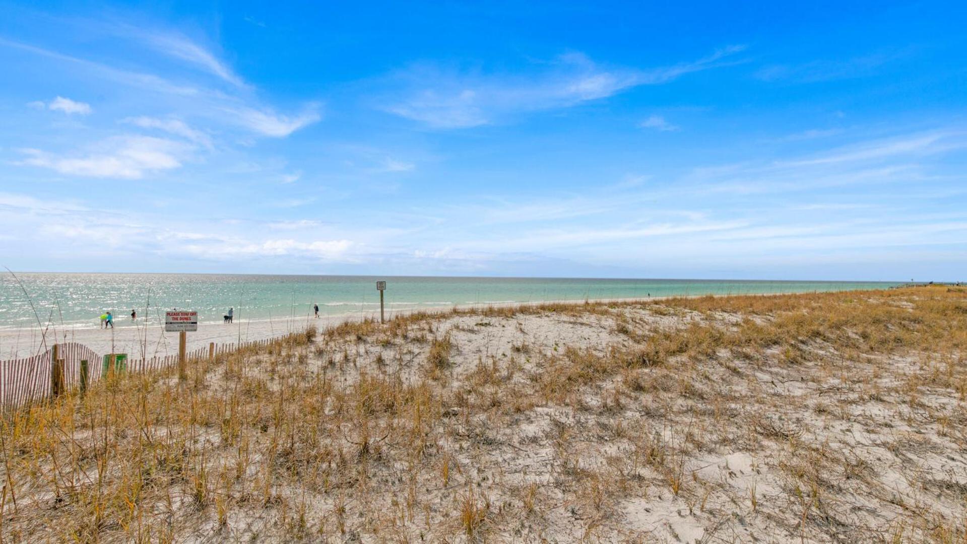 Southbay By The Gulf 102 Only 30 Yards From The 3 Bedroom Townhome In