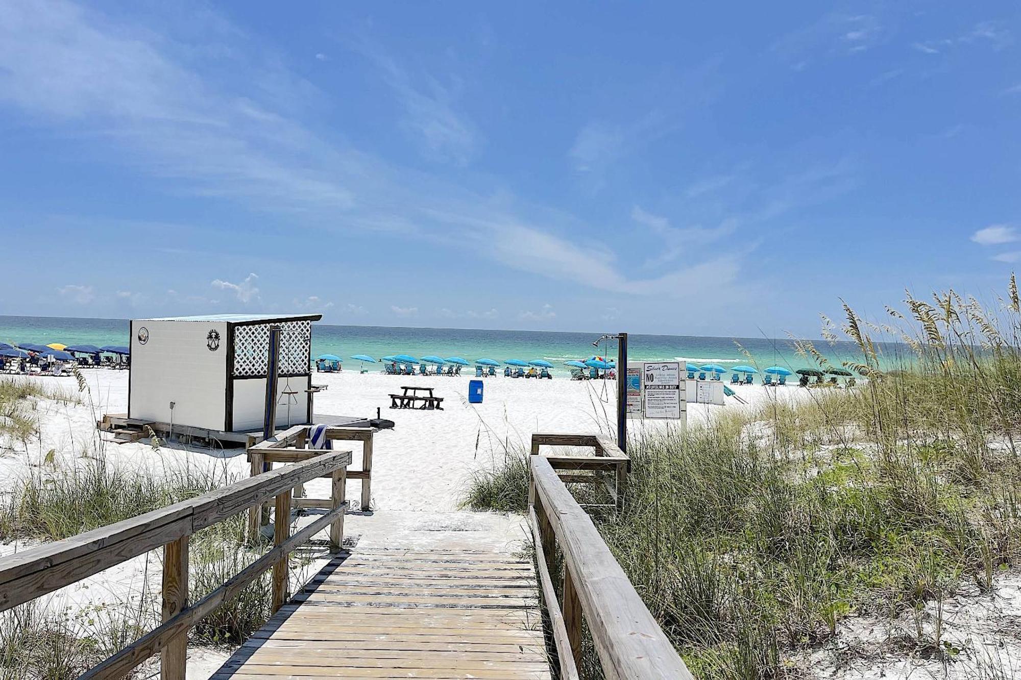 Silver Dunes D204 Surfin On Sunshine Holiday home Destin