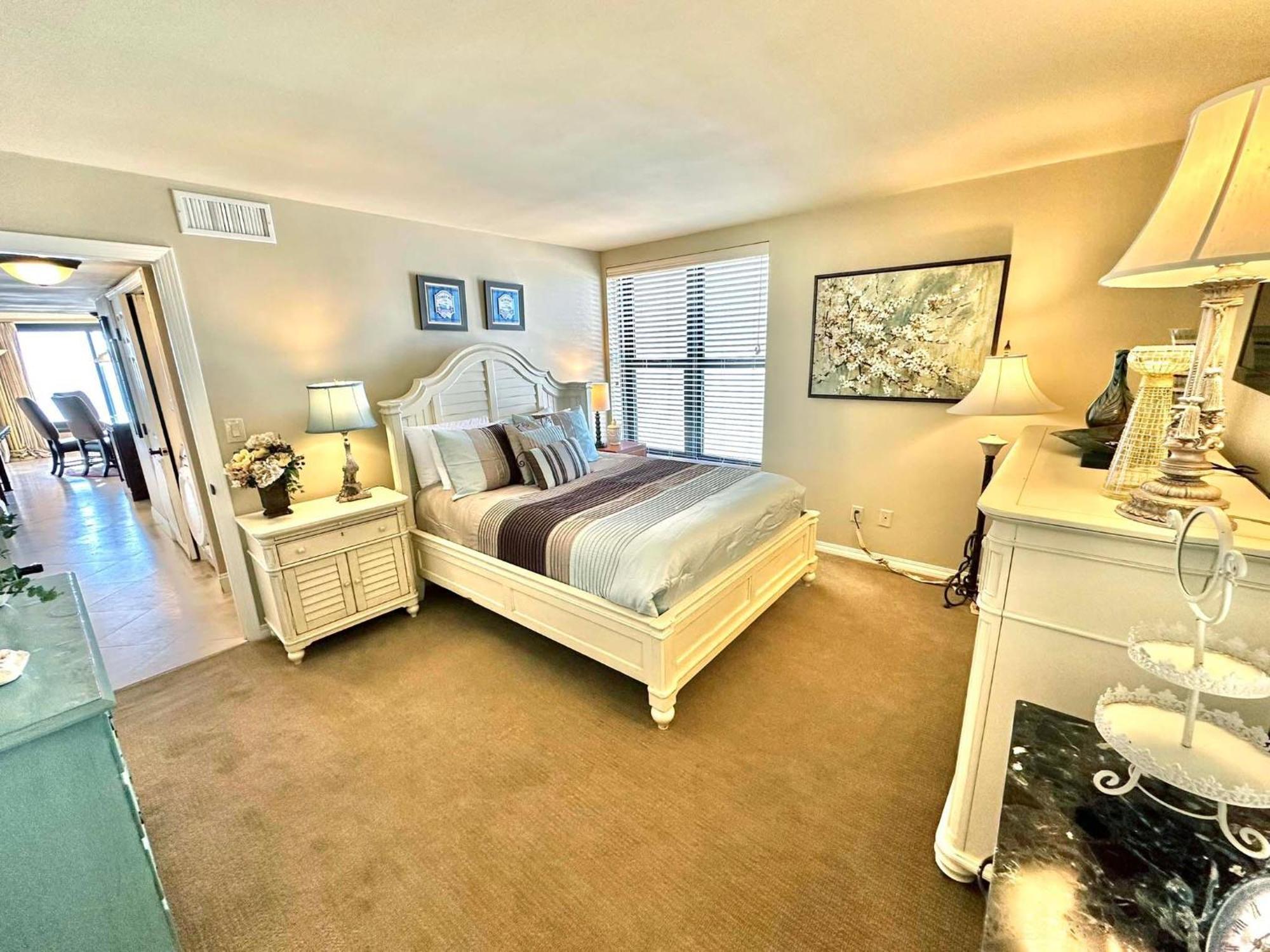 4106 Beachside One