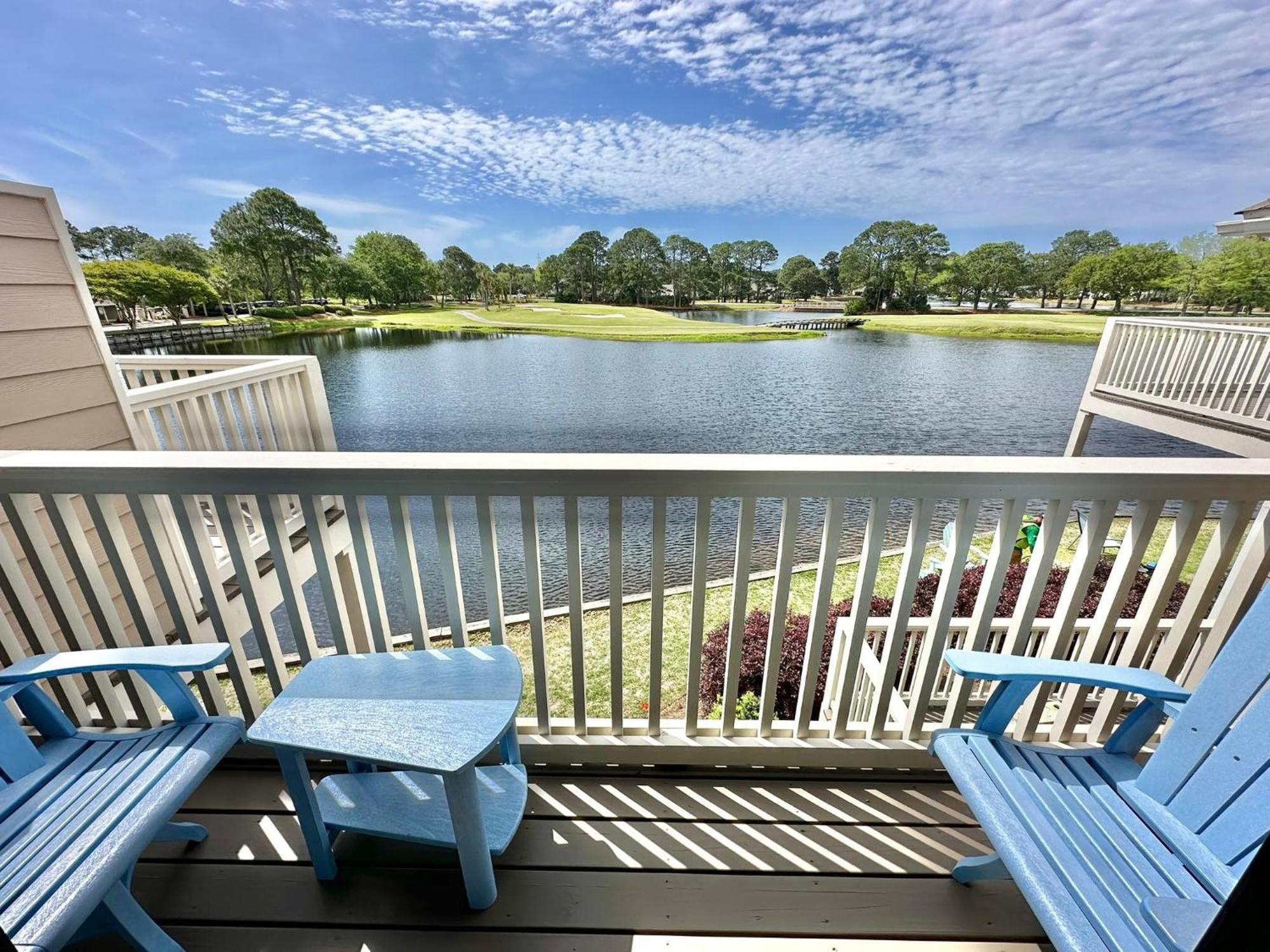 914 Harbour Point *