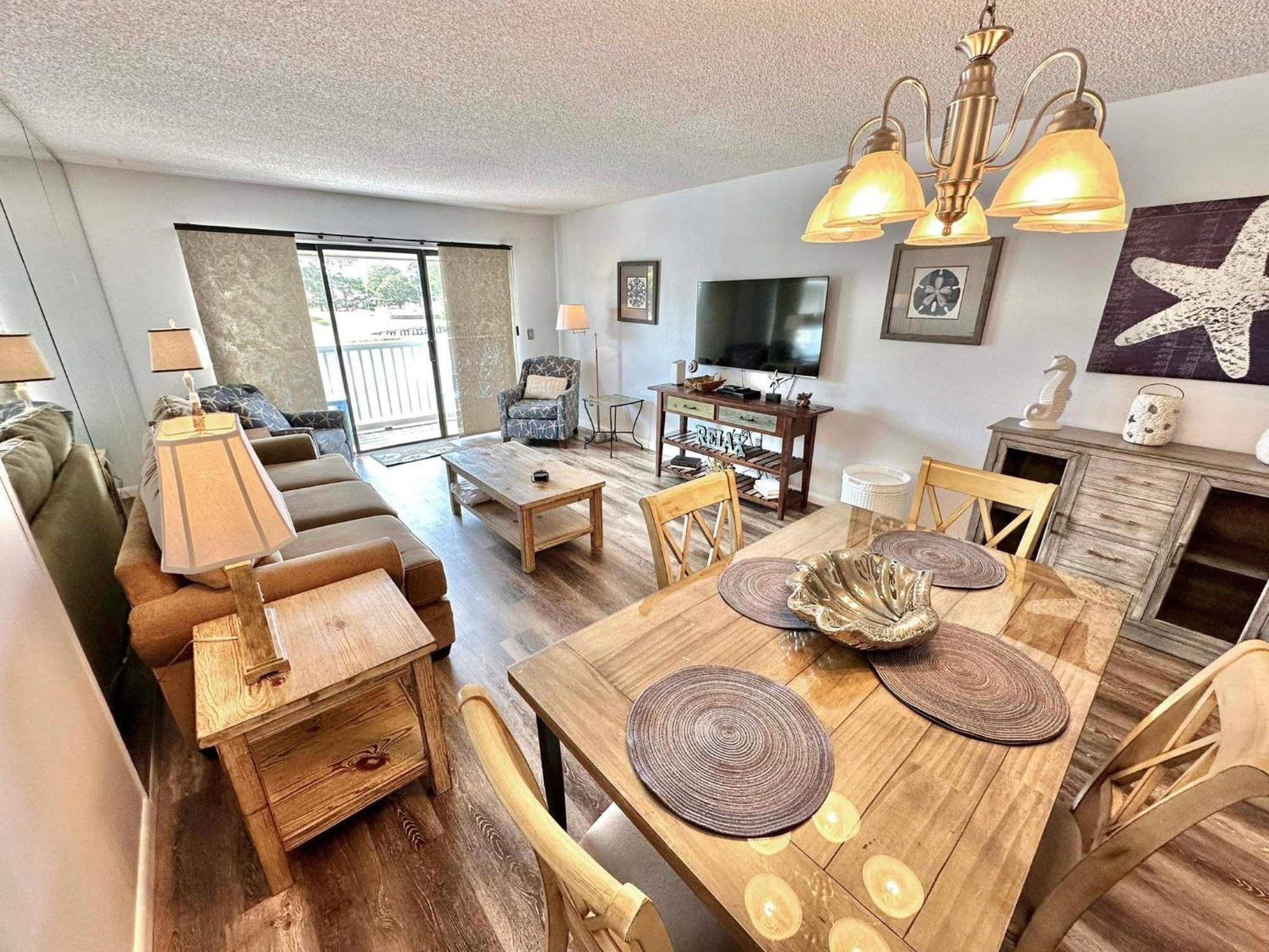 914 Harbour Point *