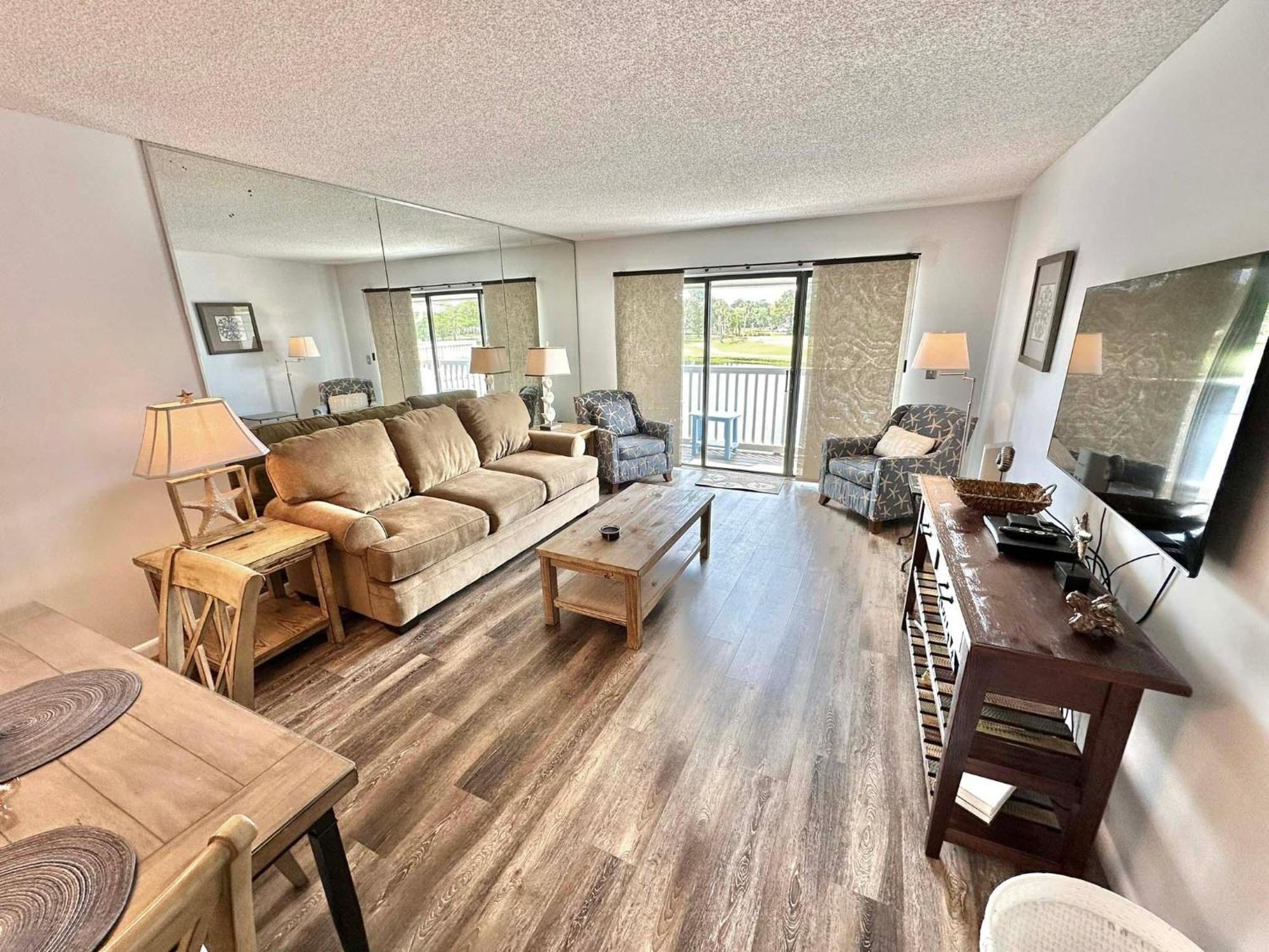 914 Harbour Point Villa *