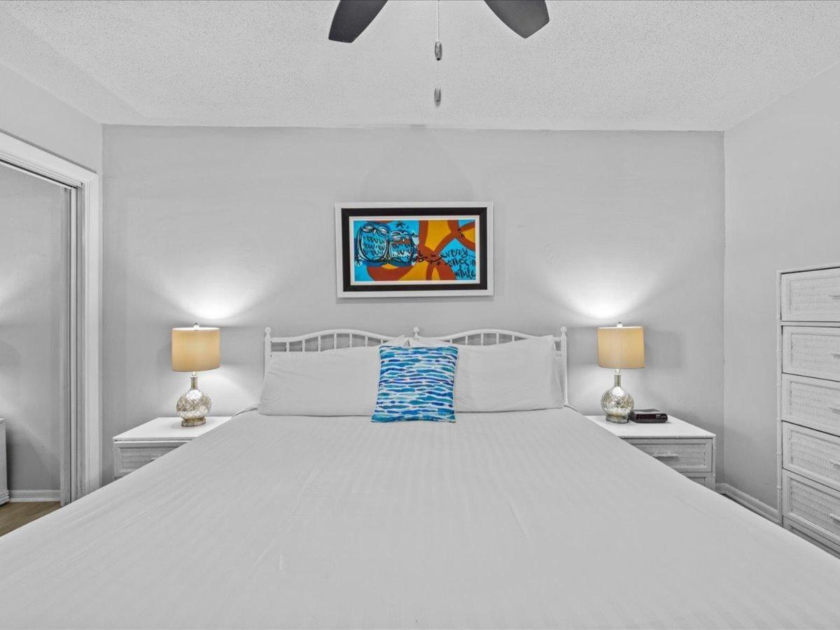 Surf And Racquet Unit 2a Holiday home