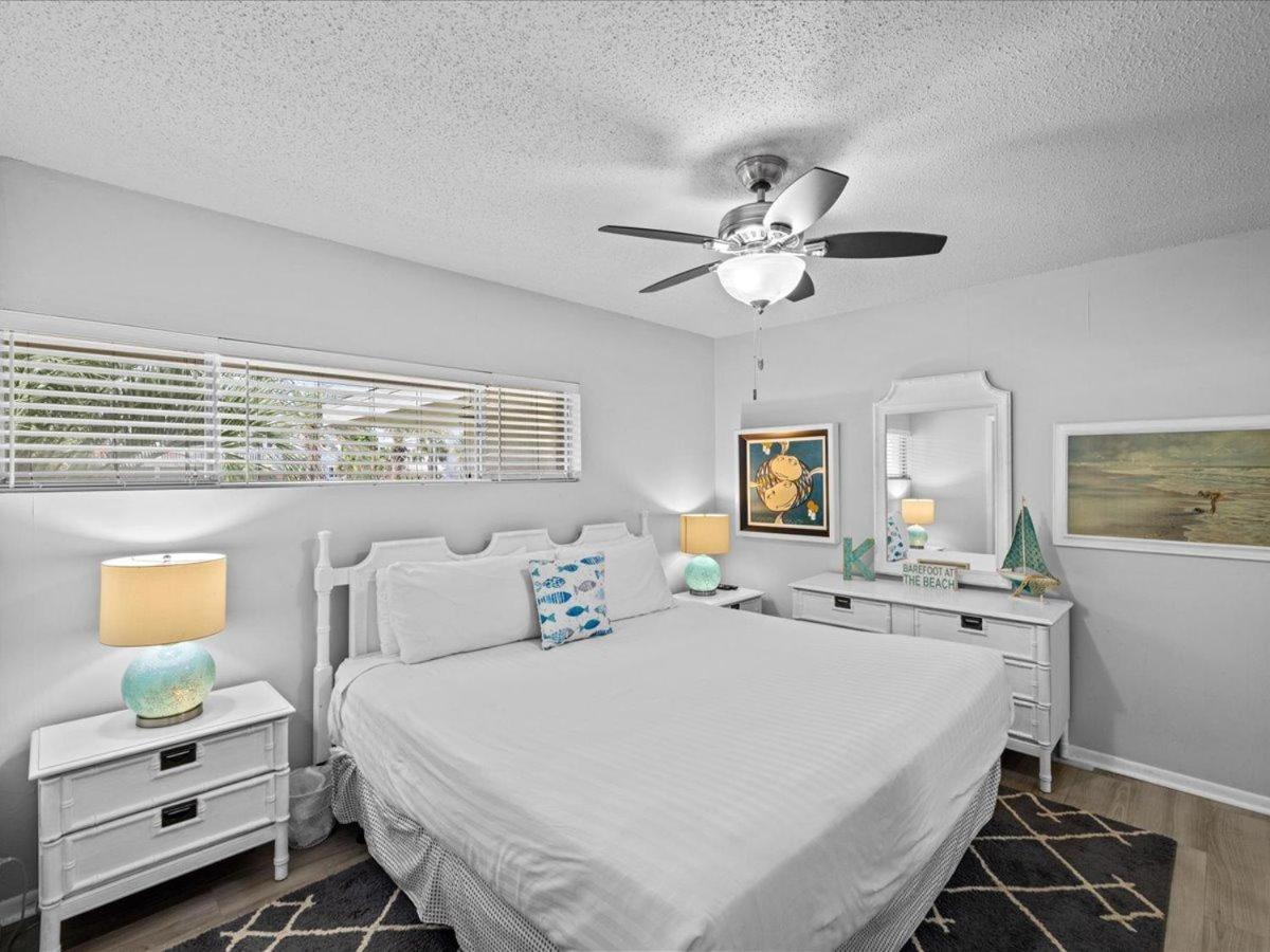 Surf And Racquet Unit 2a Destin