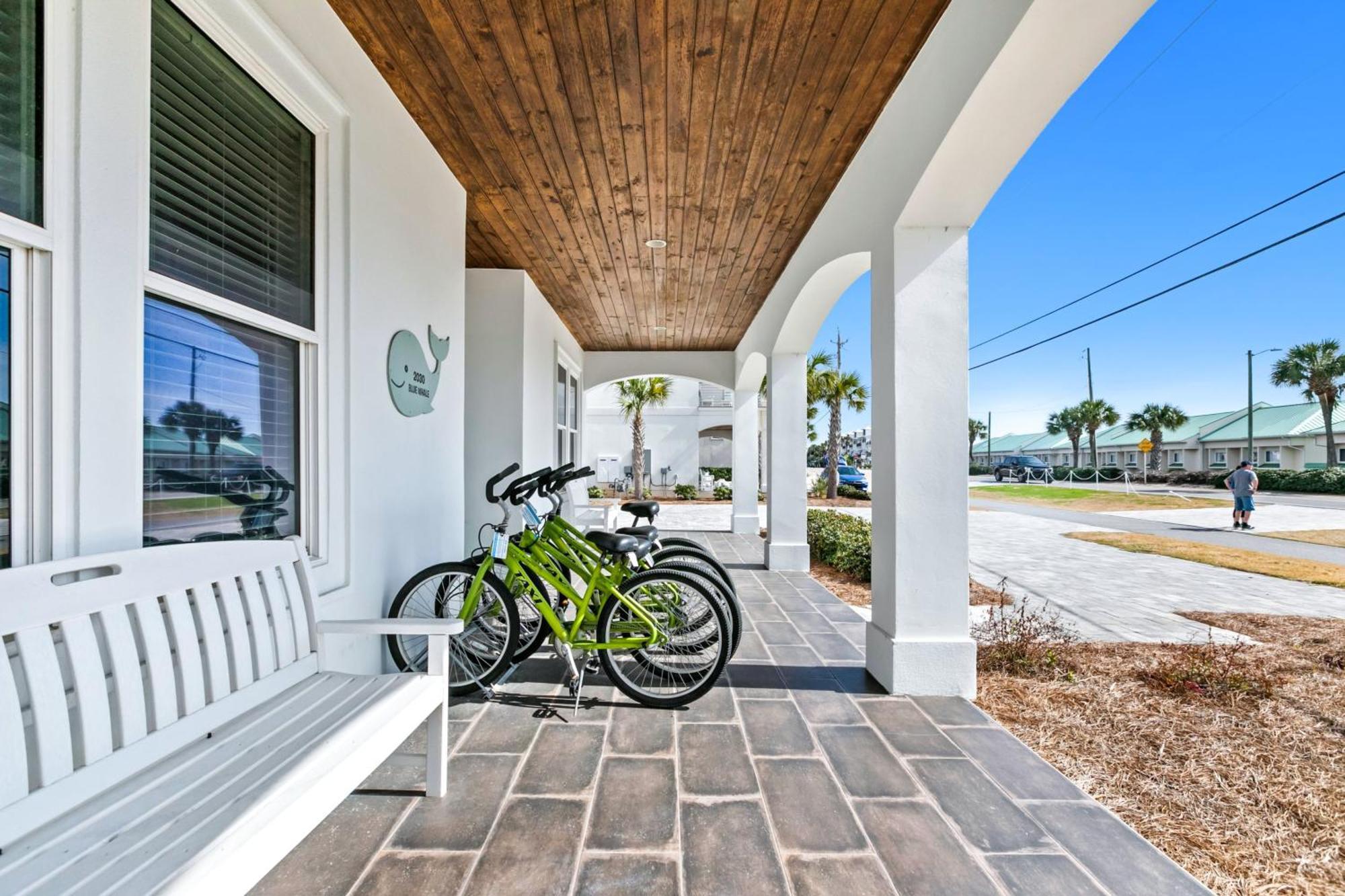 Blue Whale Your Luxury Escape * Destin