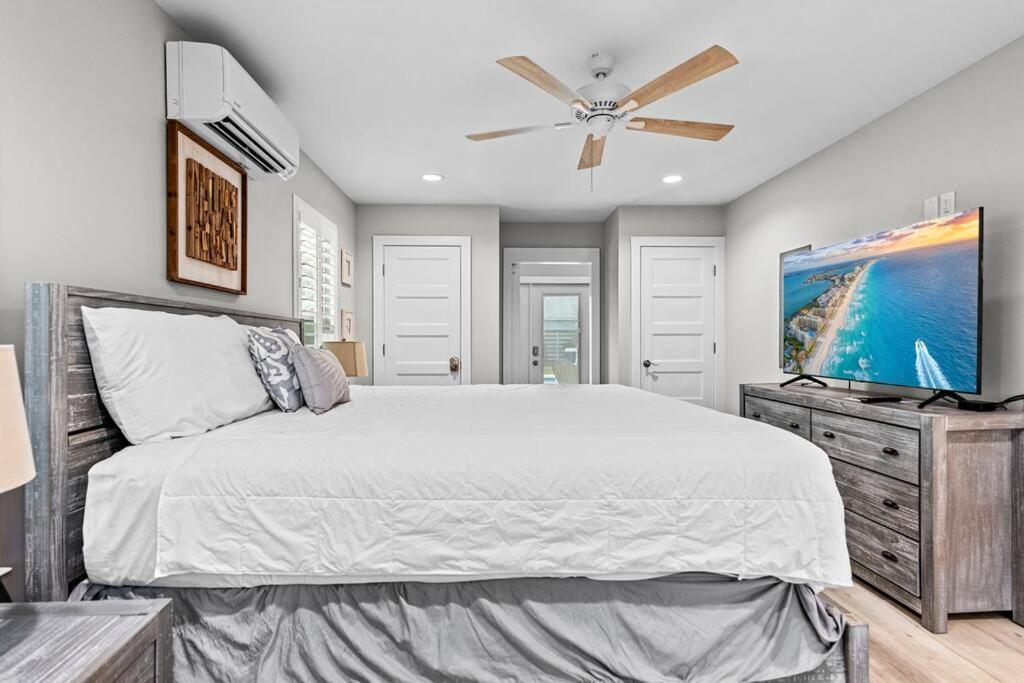Blue Haven With Pool Holiday home Destin