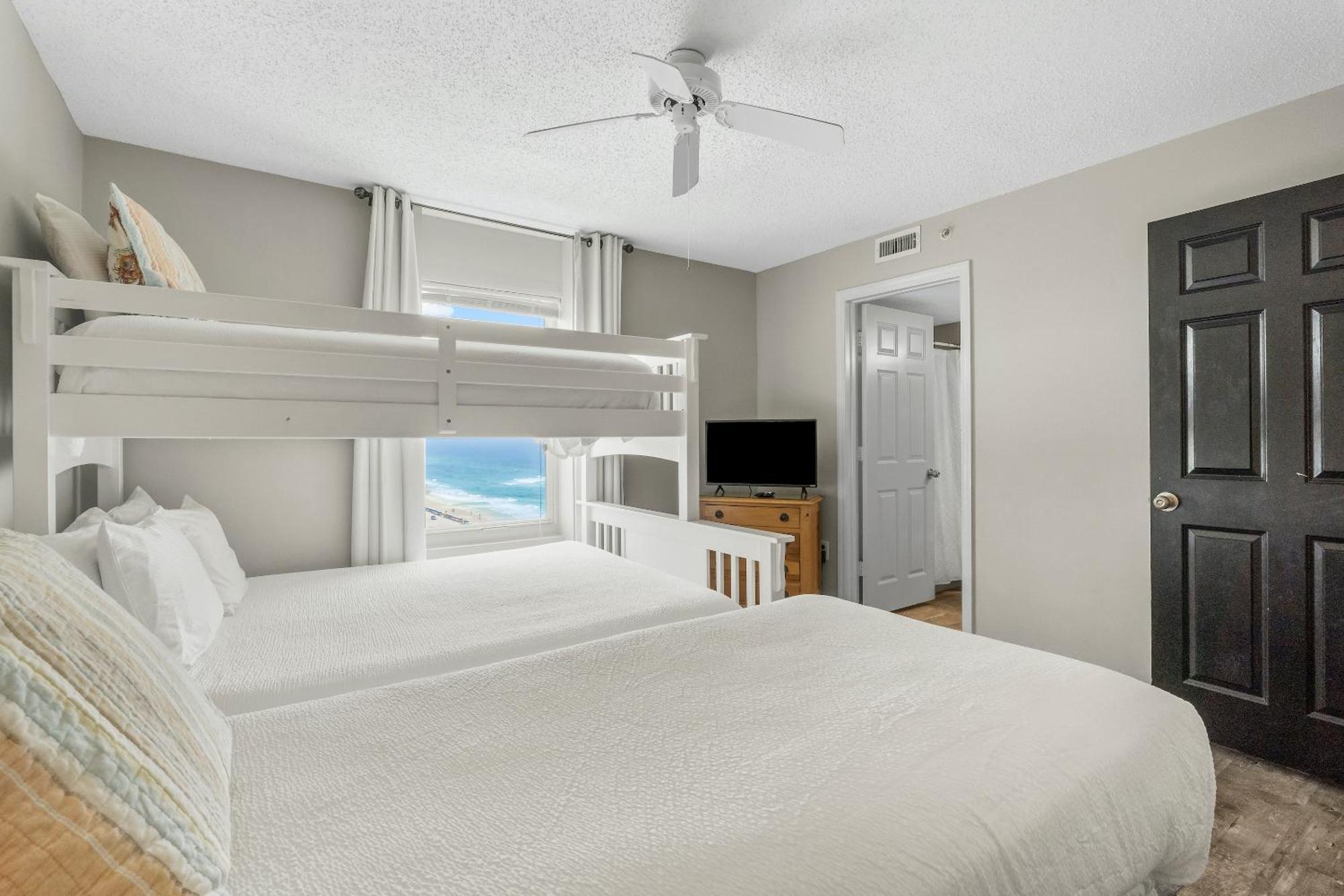 Pelican By Panhandle Getaways